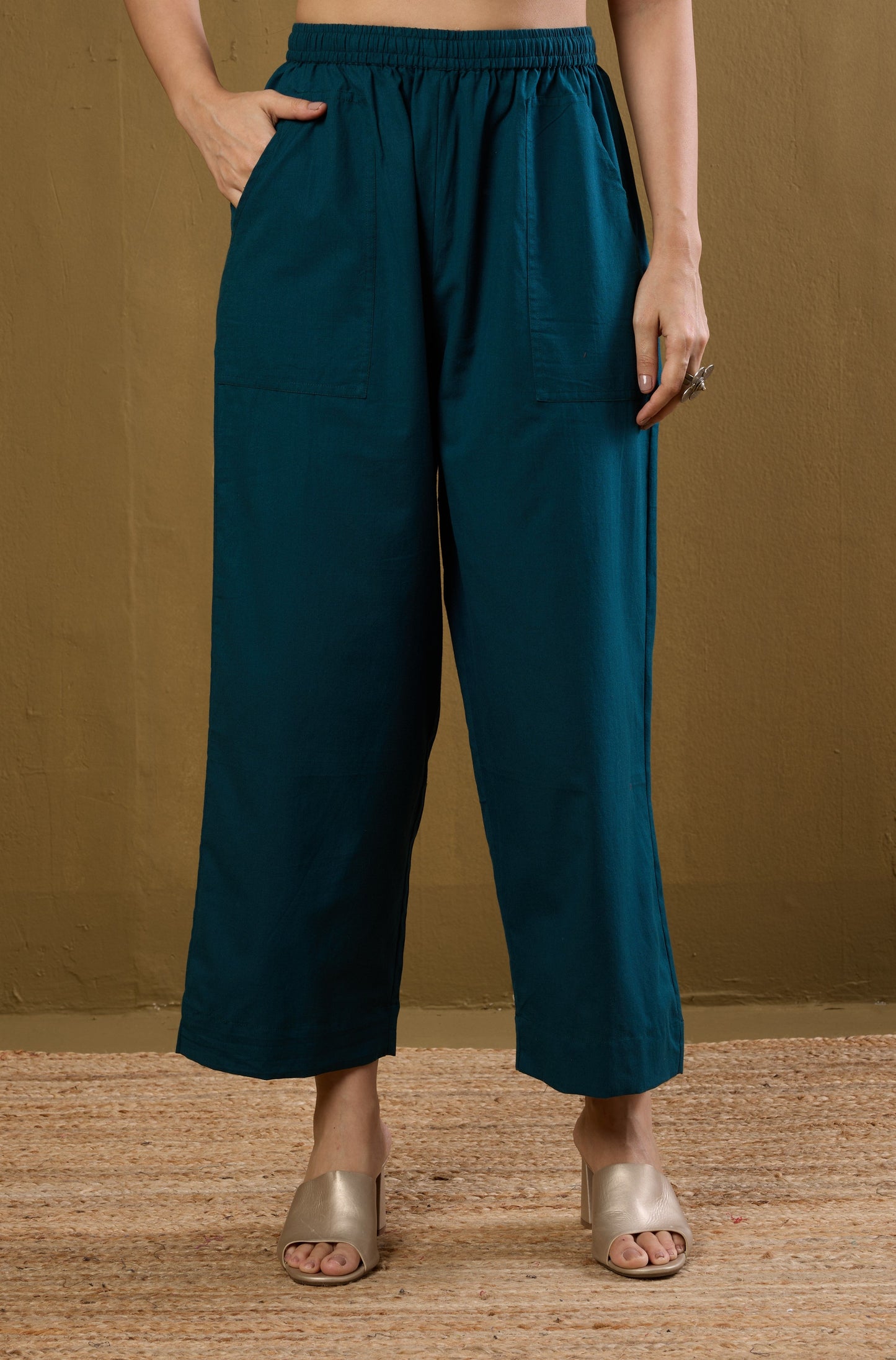 Maati Craft comfort fit cotton pants - dark green