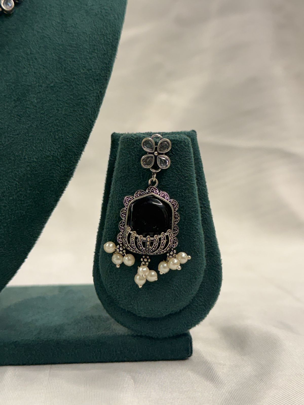 Midnight Pendant Necklace Set