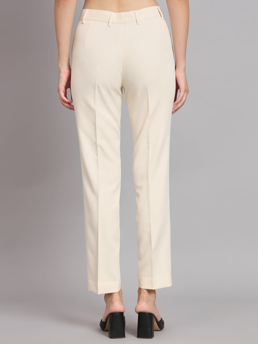 PowerSutra Regular Fit Mid Waist Trouser - Off White