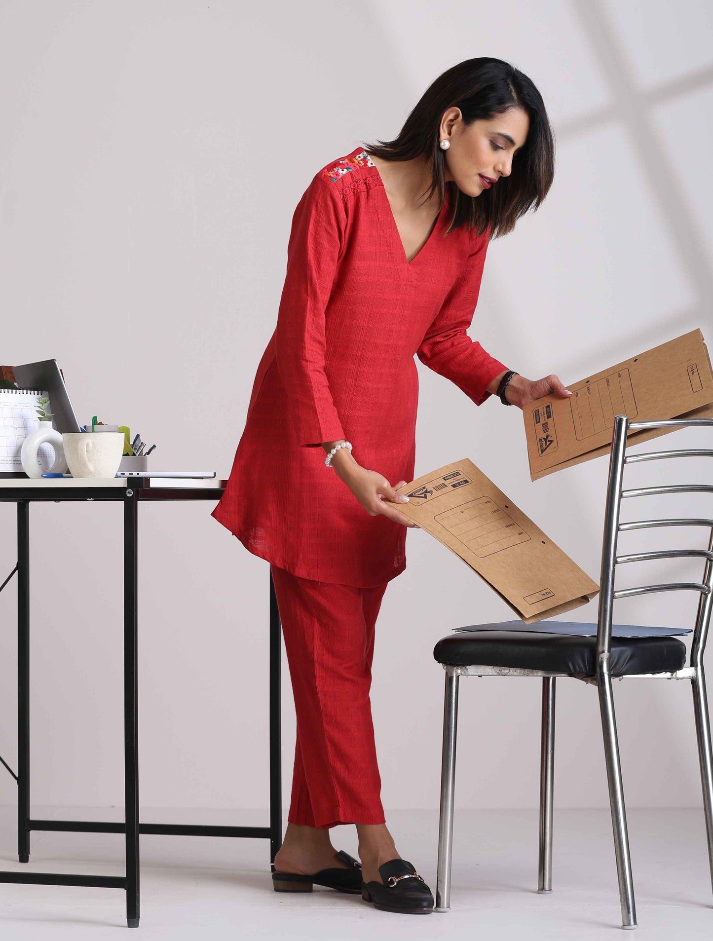 trueBrowns Red Cotton Dobby Kurta Co-ord set