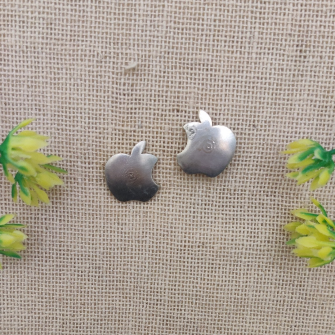 Appiz Oxidised Finish Apple Studs