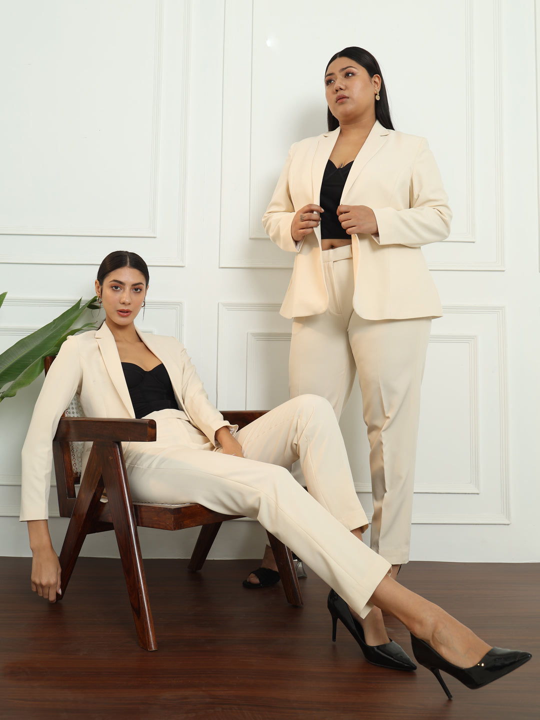 PowerSutra Regular Fit Notched Collar Stretch Pant Suit - Off White