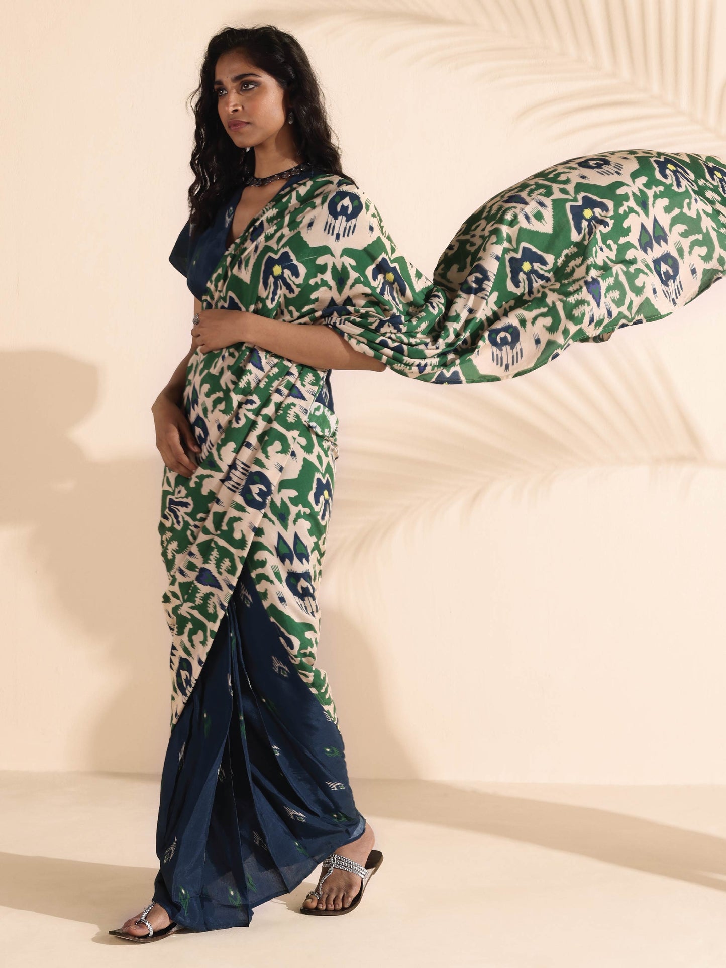 trueBrowns Green Blue Muslin Ikat Saree