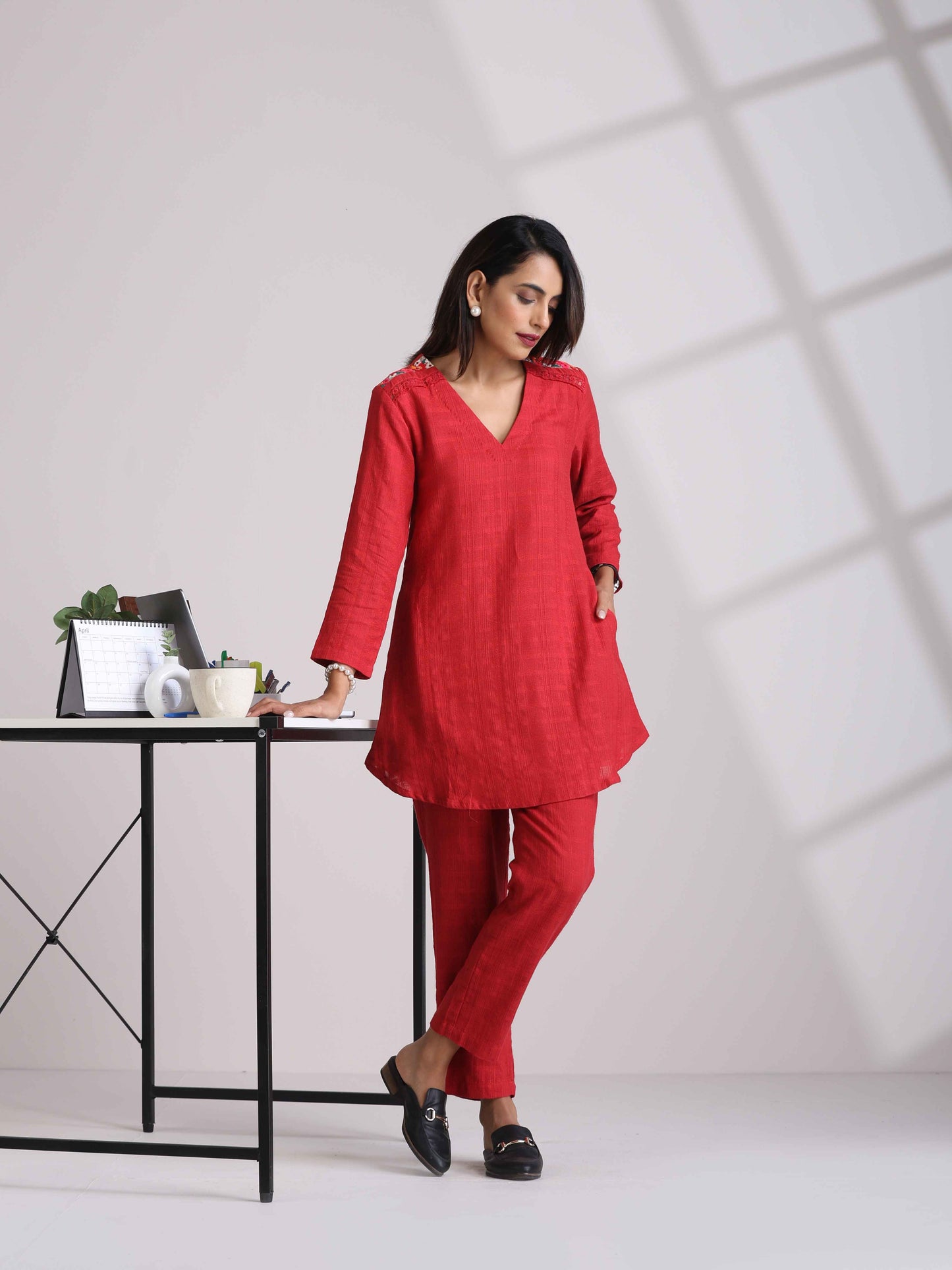 trueBrowns Red Cotton Dobby Kurta Co-ord set