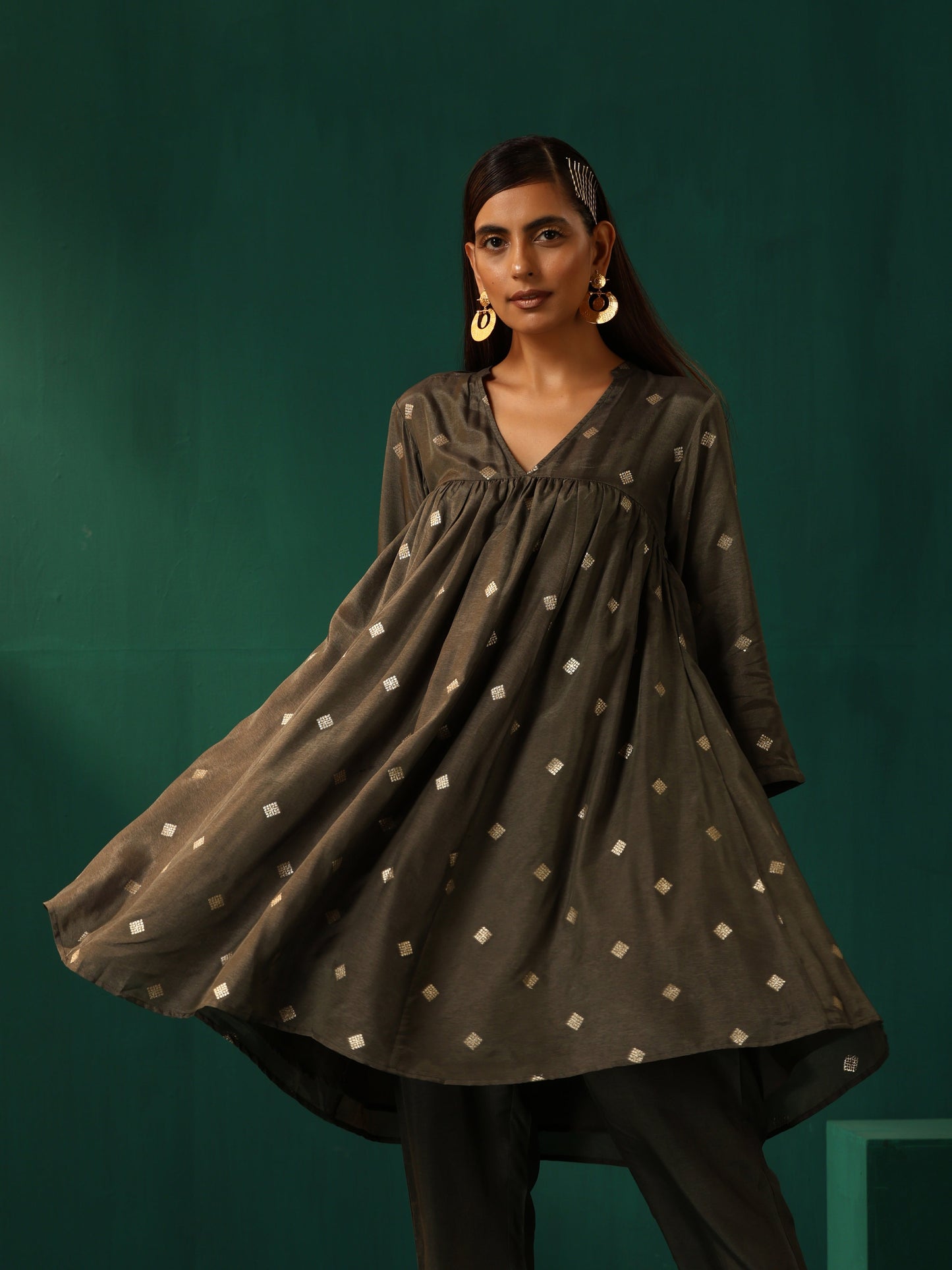 trueBrowns Grey Diamond Viscose Silk Yoke Gathered Co-ord Set