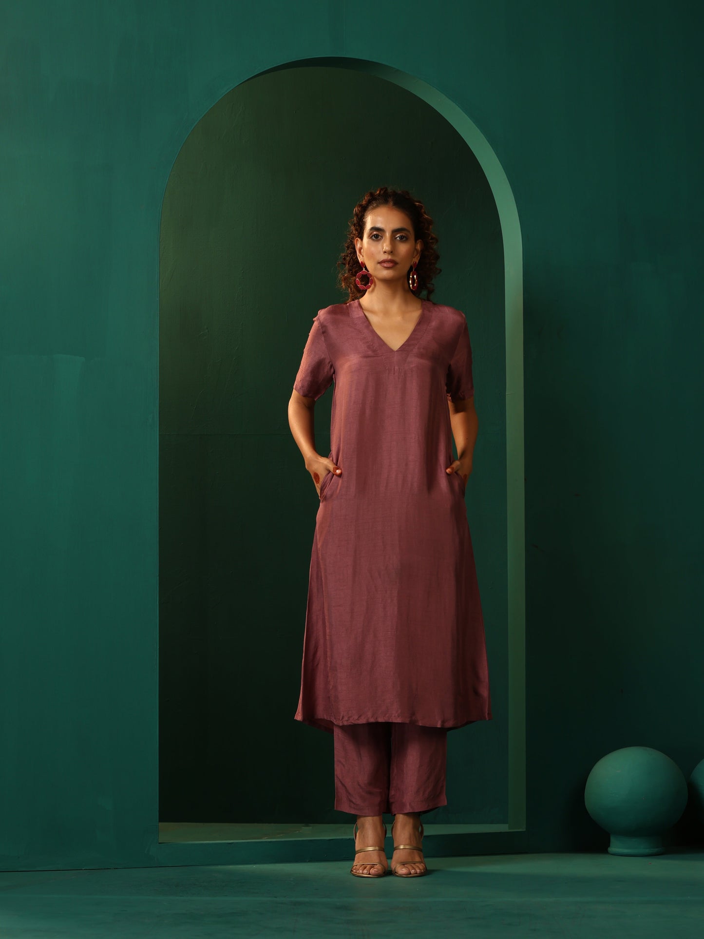 trueBrowns Maroon Light Mauve Silk Jacket Kurta Set