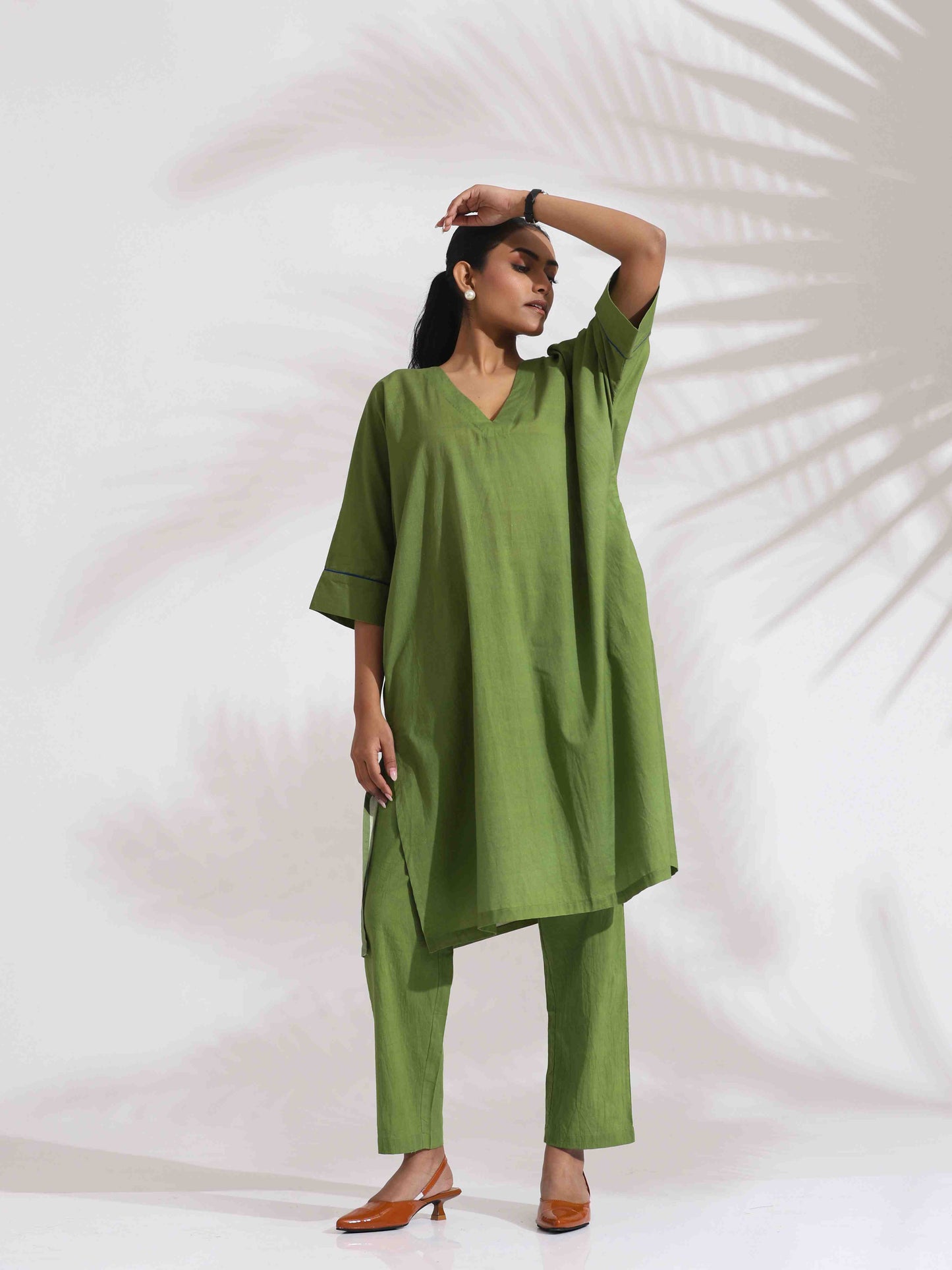 trueBrowns Green Cotton Placement Print Kurta Co-ord Set