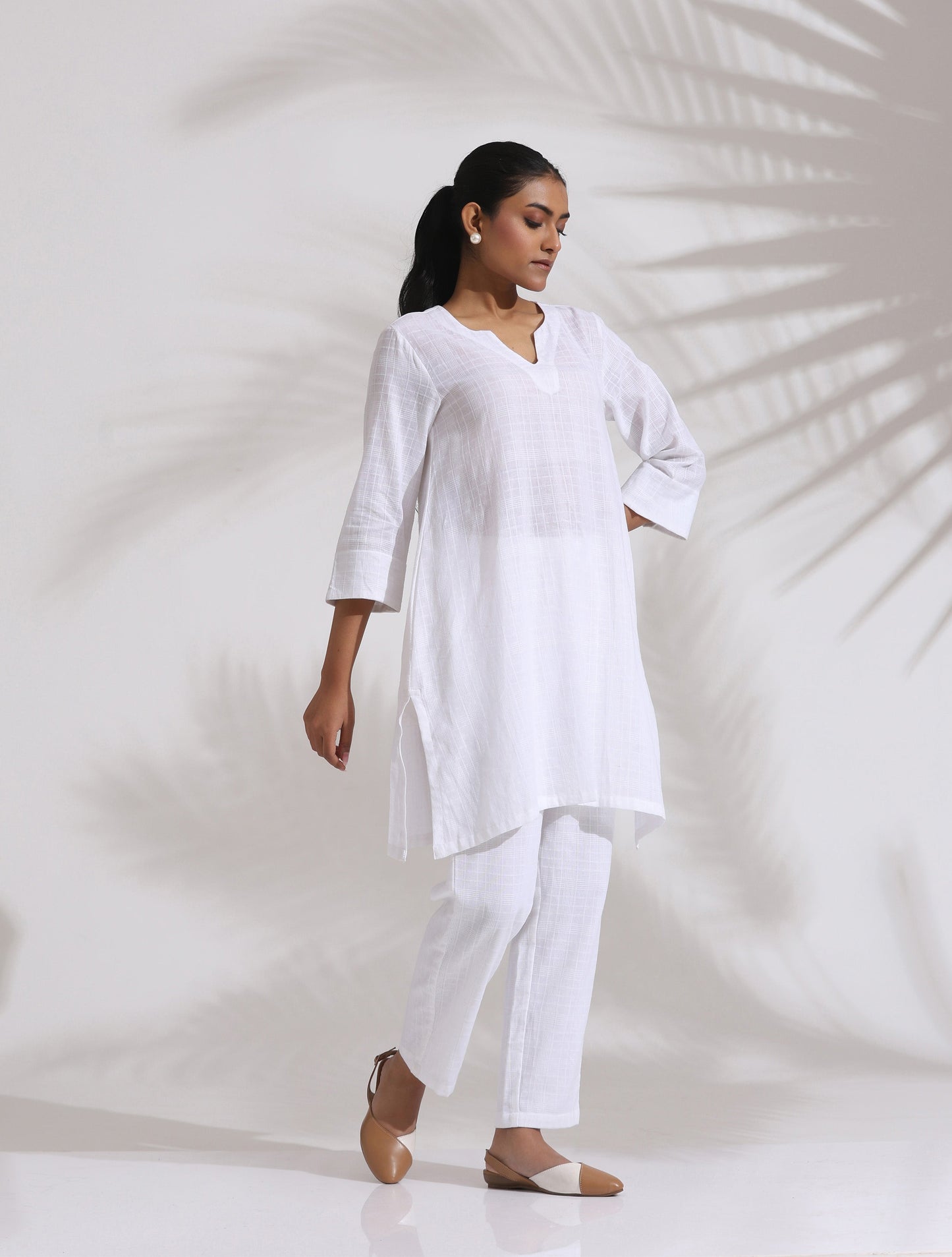 trueBrowns White Cotton Check Kurta Co-ord Set