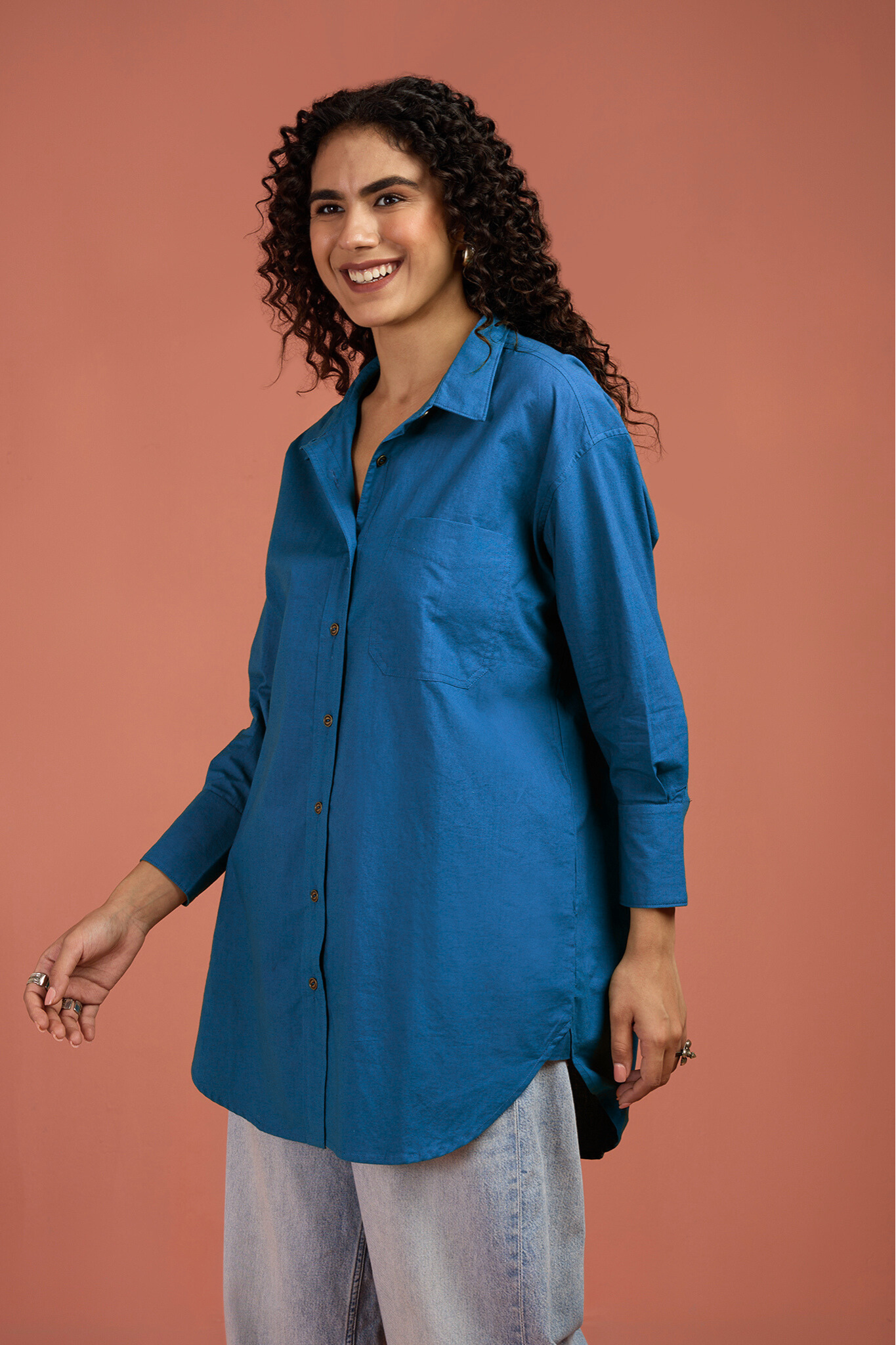 Maati Craft Oversized Longline Casual Shirt Ocean Tide