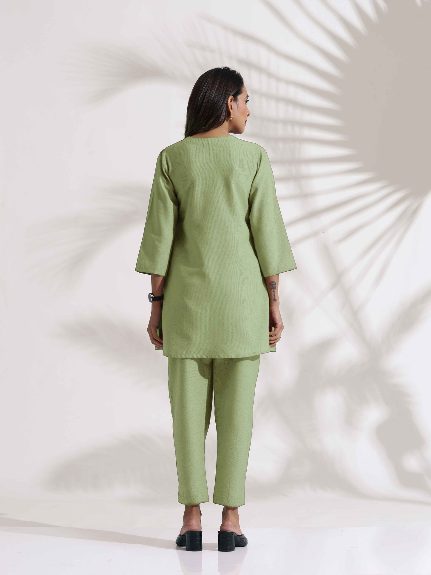 trueBrowns Green Slub Pleated Co-ord Set