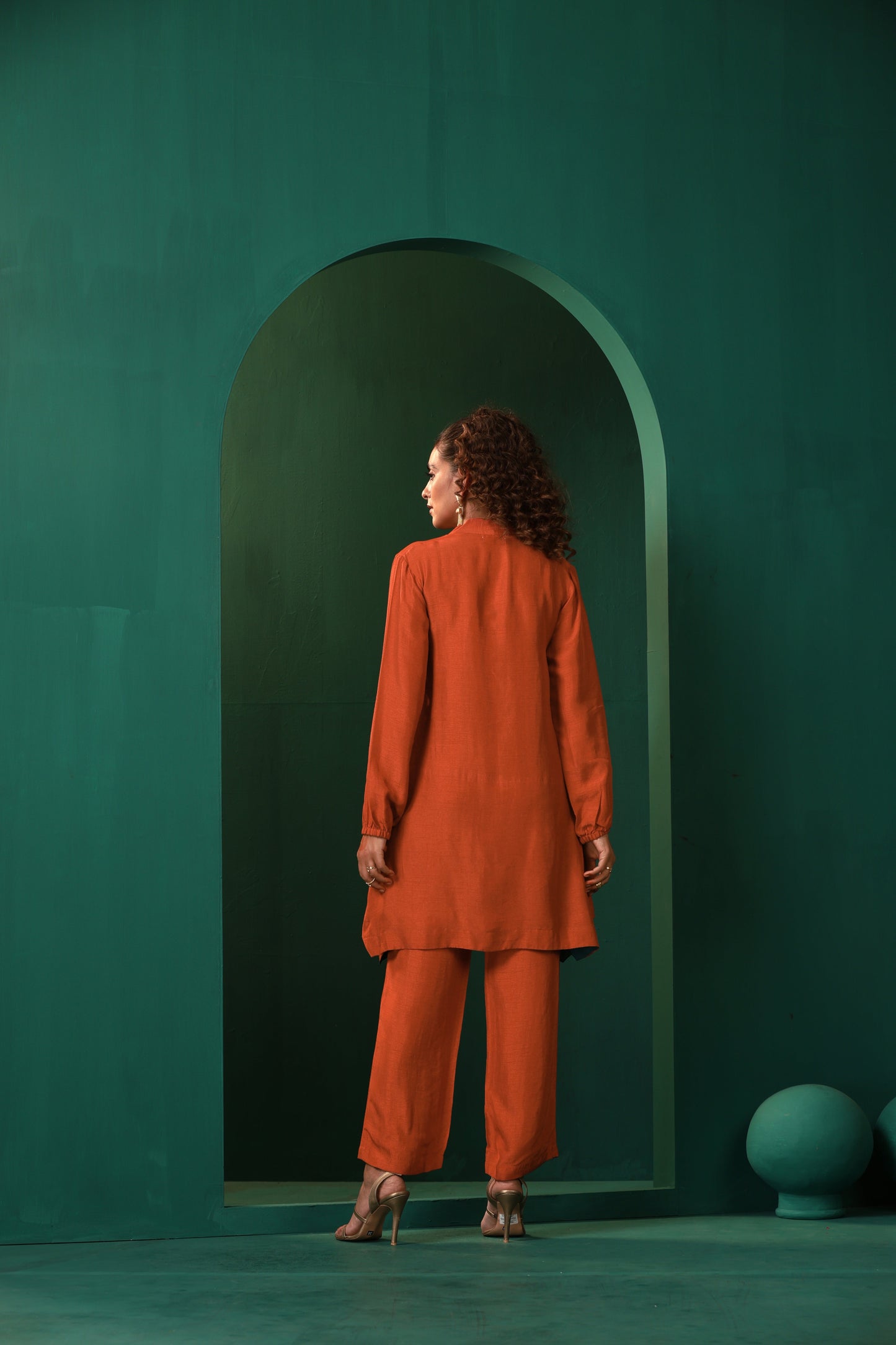 trueBrowns Rust Silk Collar Co-ord Set