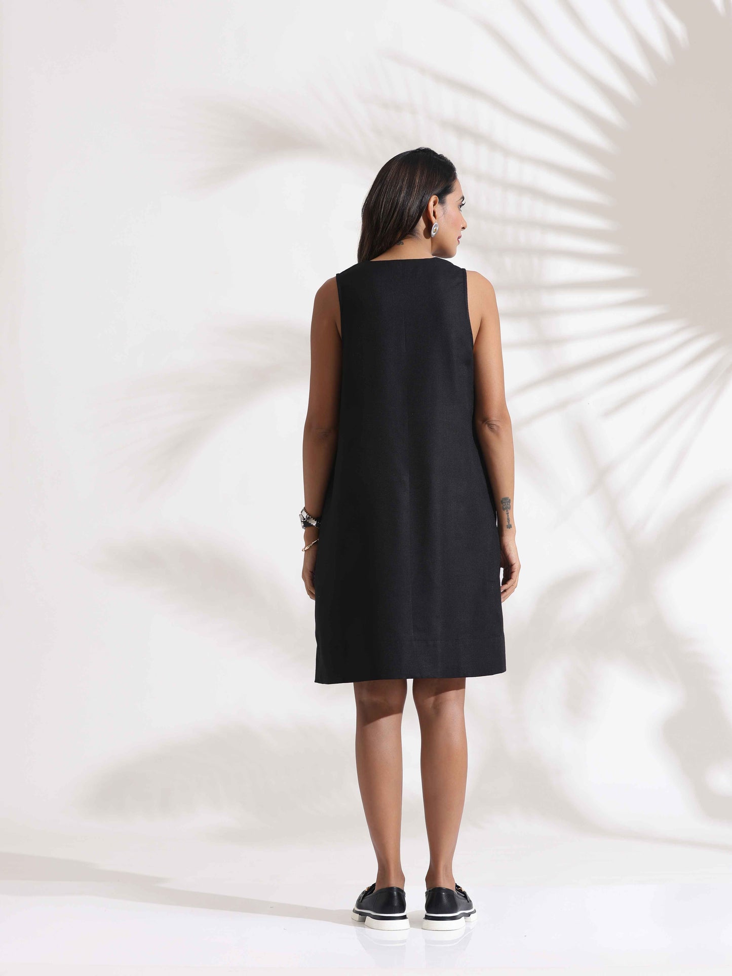 trueBrowns Black Slub Dress