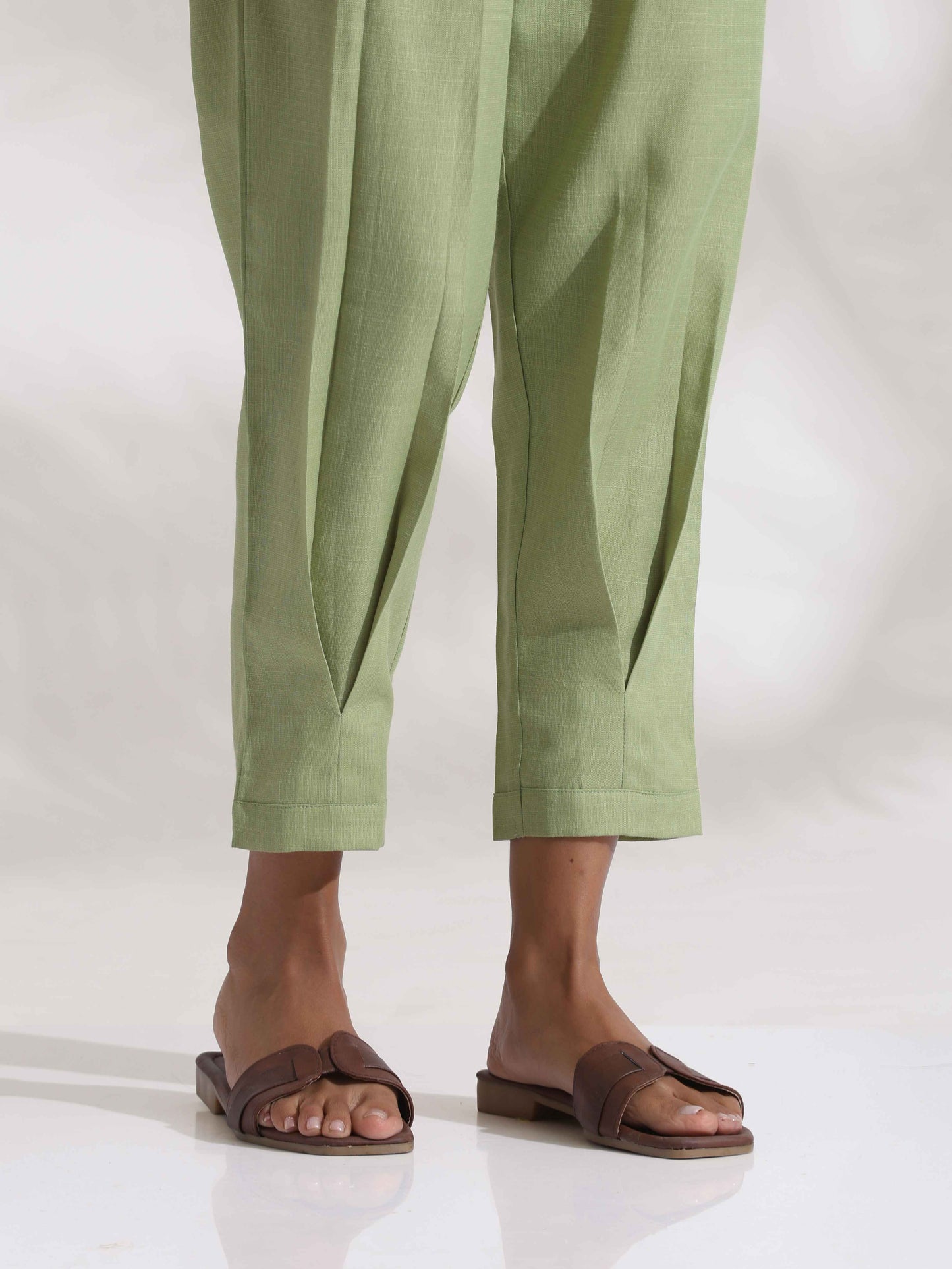 trueBrowns Green Slub Pleated Co-ord Set