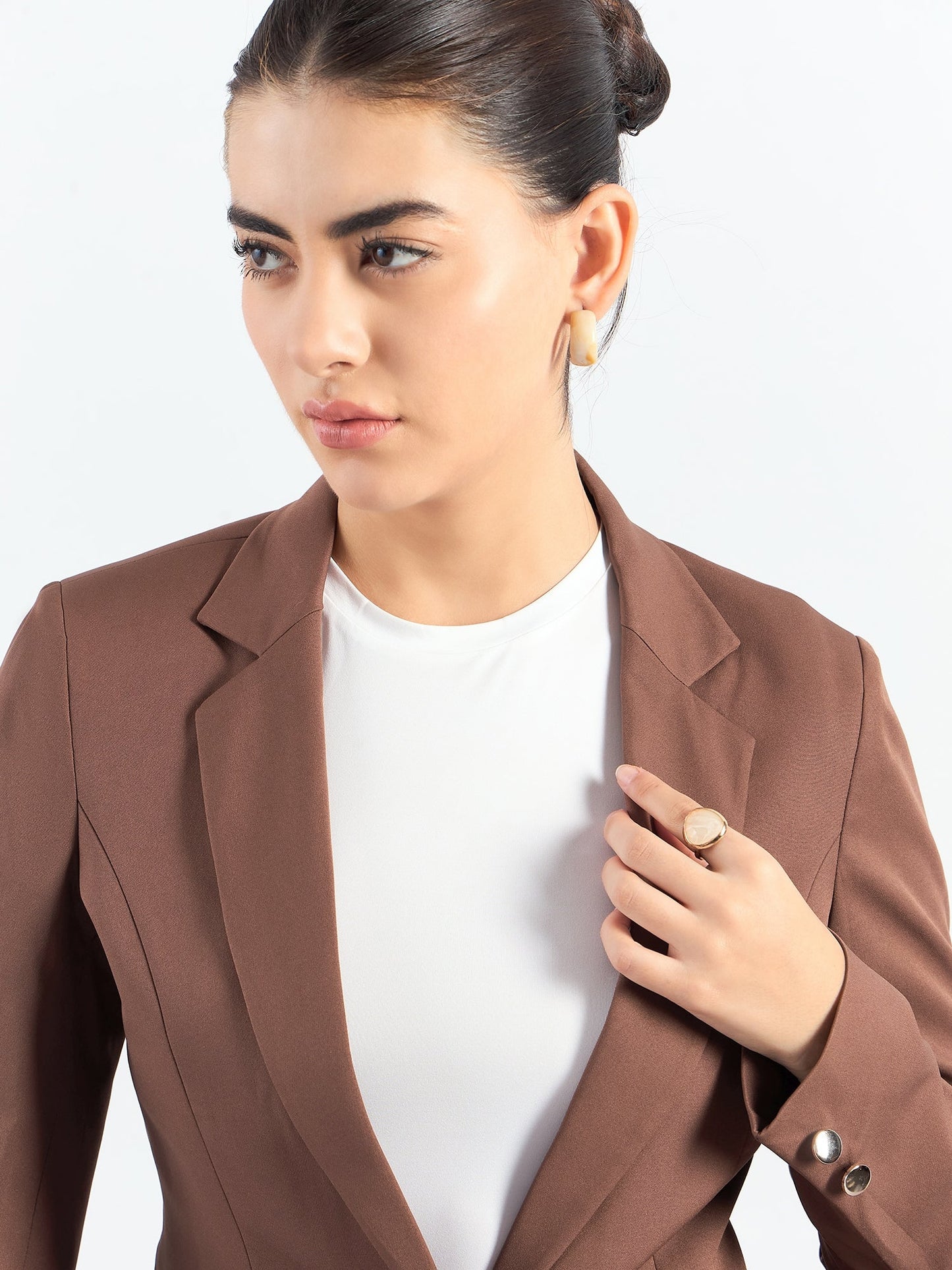 PowerSutra Brown Tailored Fit Notched Lapel Blazer In Stretchable Fabric