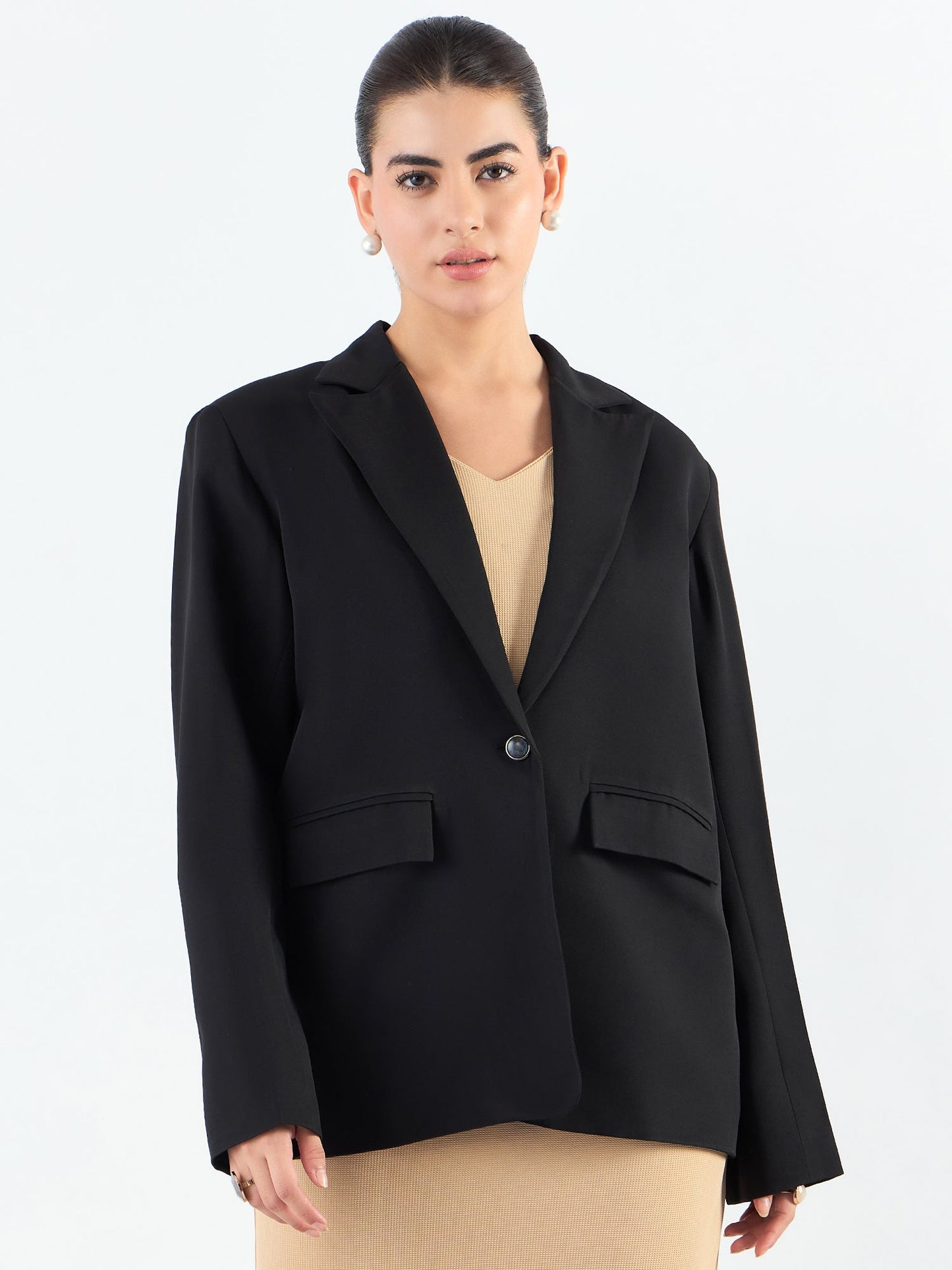 PowerSutra Black Notched Lapel Oversized Fit Blazer In Stretchable Fabric