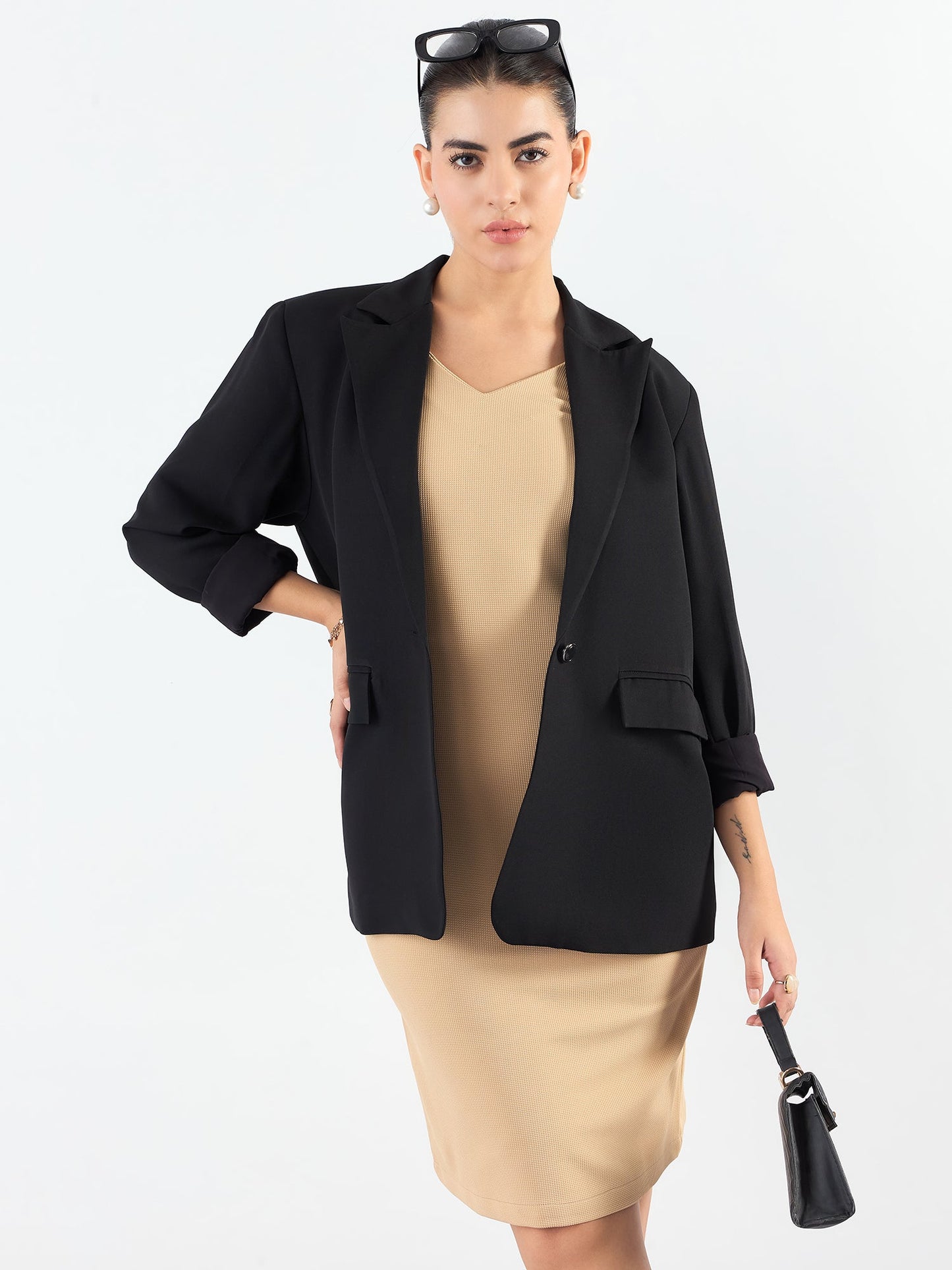 PowerSutra Black Notched Lapel Oversized Fit Blazer In Stretchable Fabric