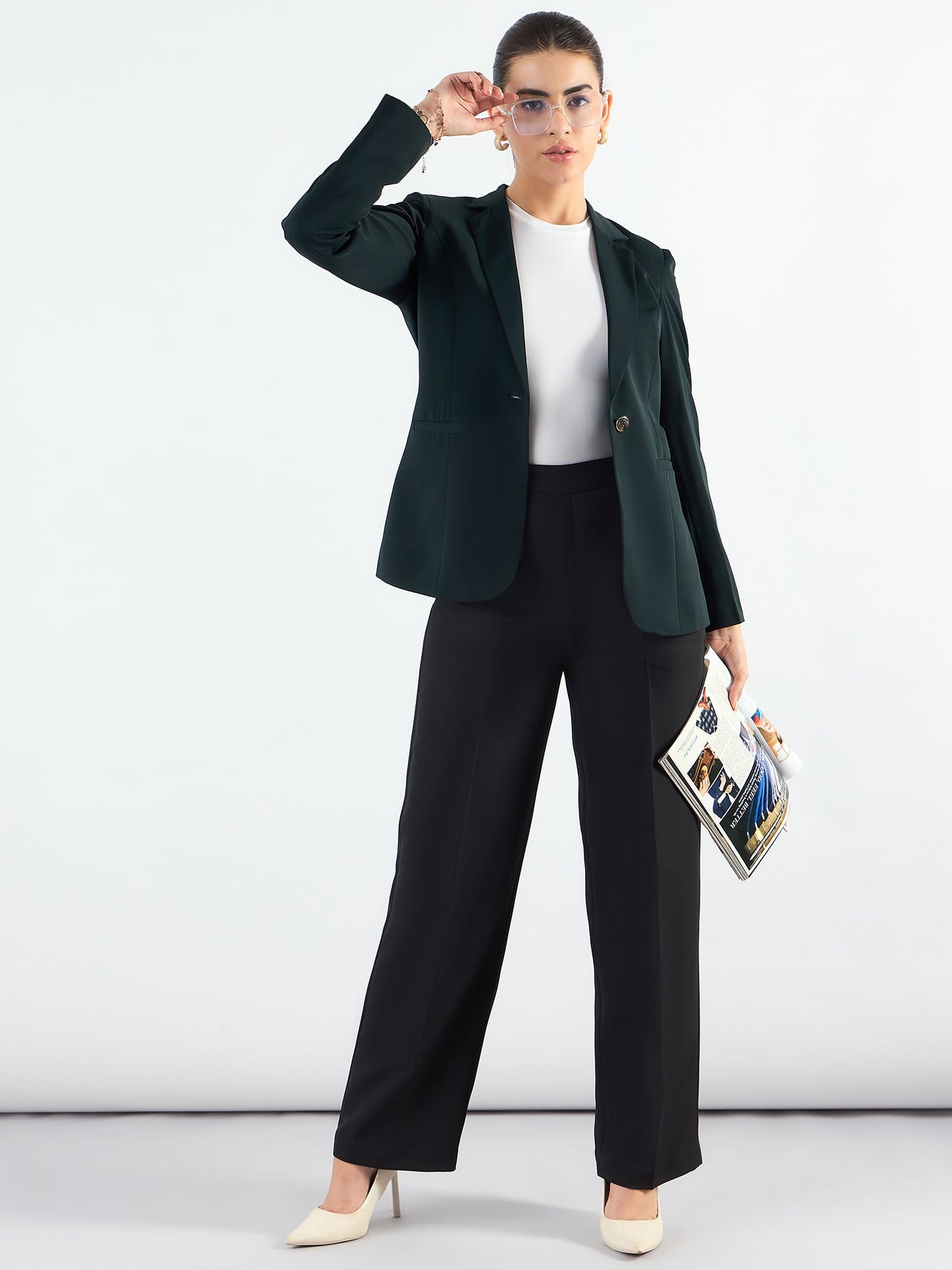 PowerSutra Classic Notched Lapel Tailored Fit Blazer In Stretchable Fabric