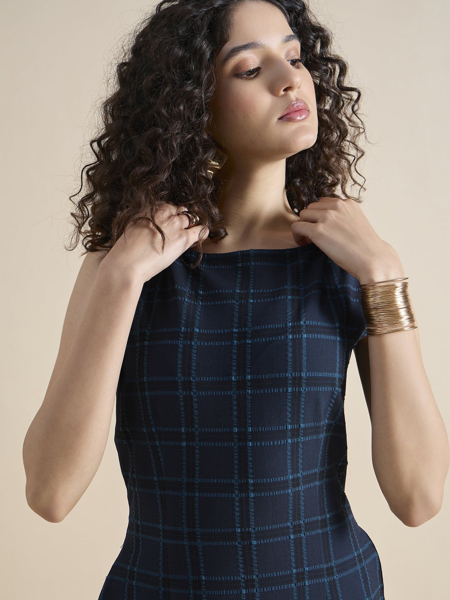 PowerSutra Structured A-line Boat-Neck Sleeveless Checkered Midi Dress In 4-Way Stretch Fabric