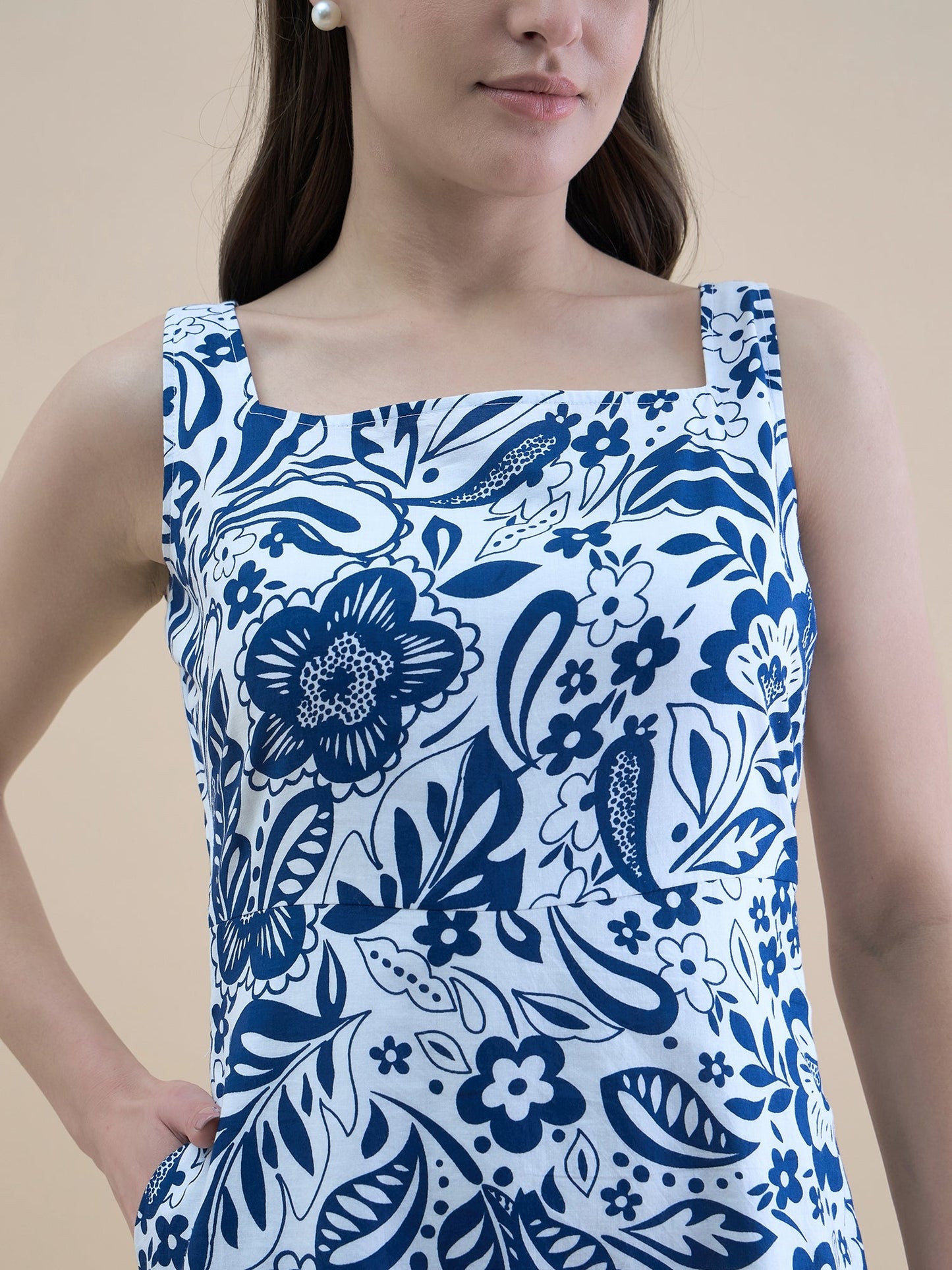 PowerSutra Blue-White floral printed square neck sleeveless fit & flare midi dress
