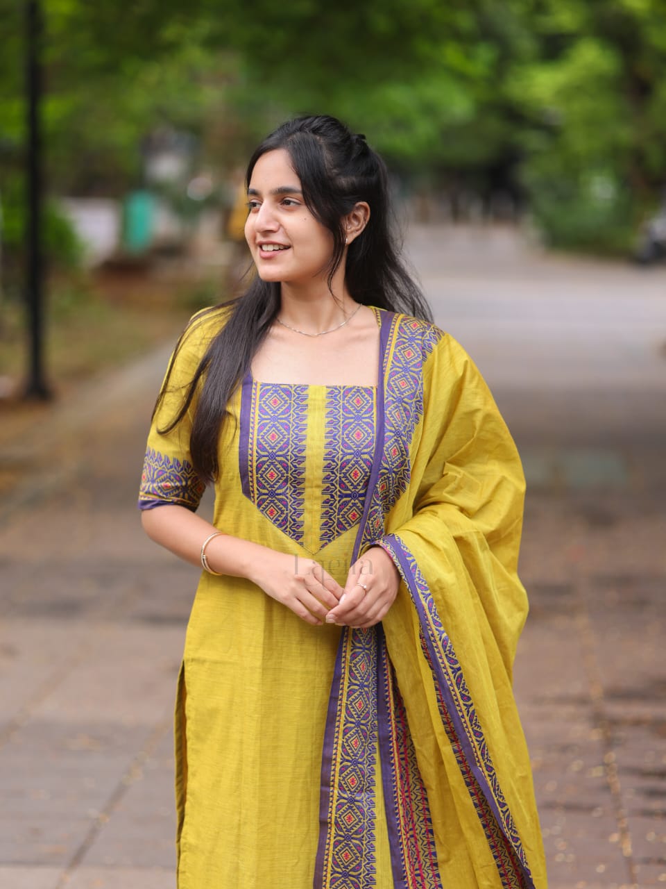 Studio Mehandhi green with blue border kanchi cotton top and duppata