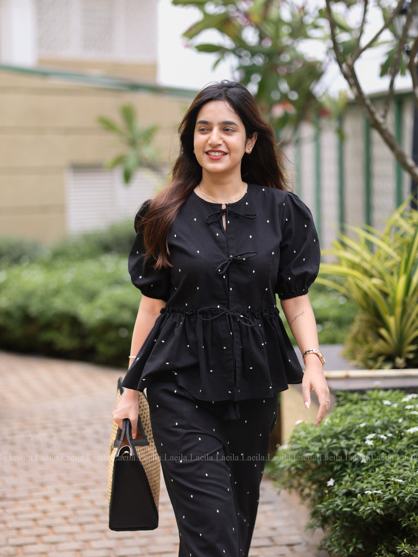 Studio Black Hayati Coord set