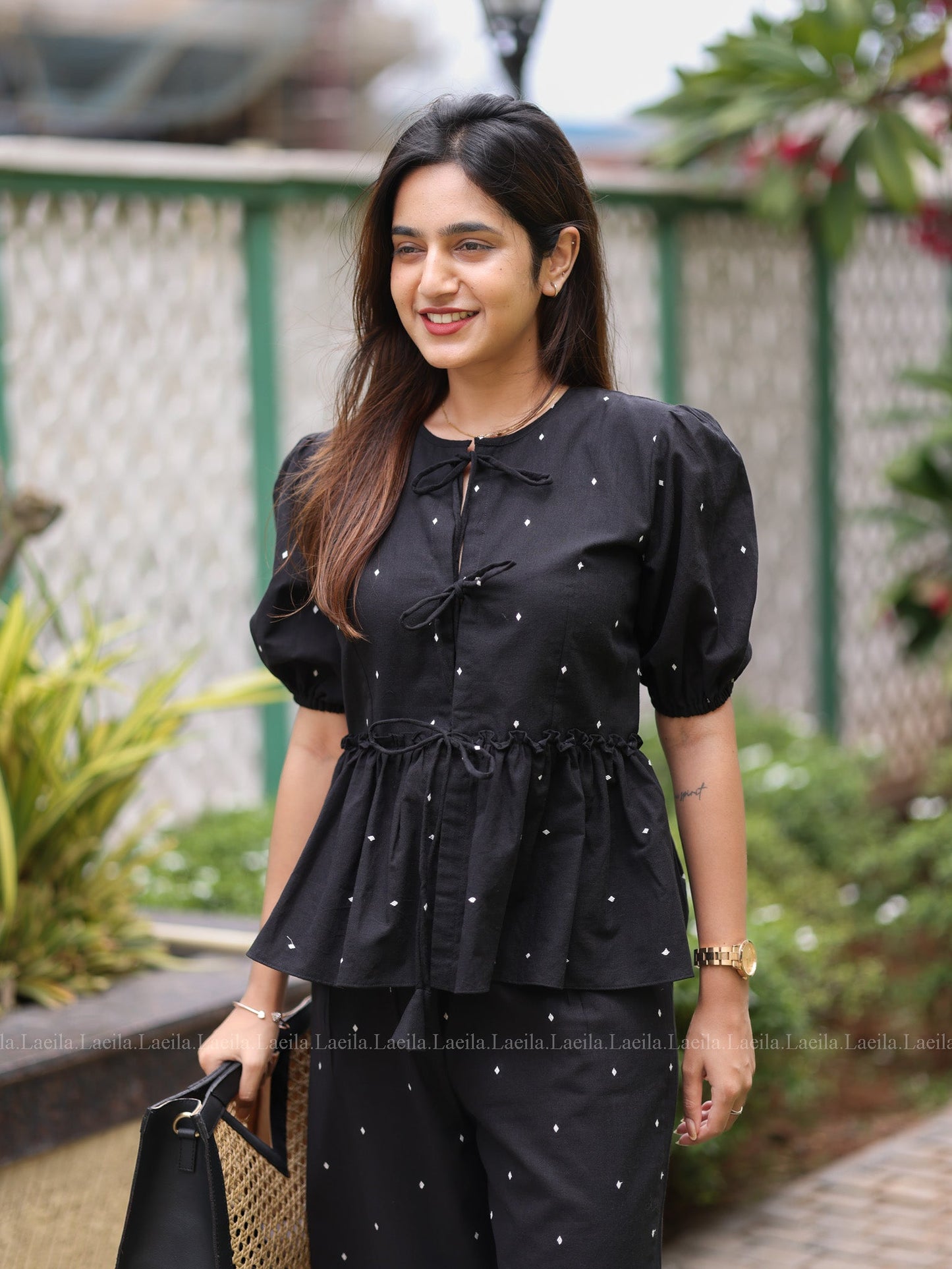 Studio Black Hayati Coord set