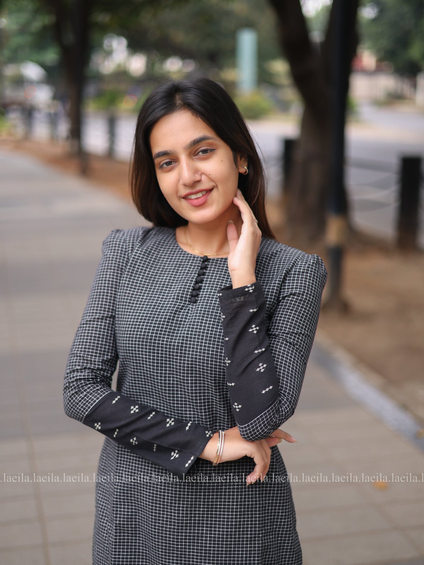 Studio Black Checked Full Sleeve Top