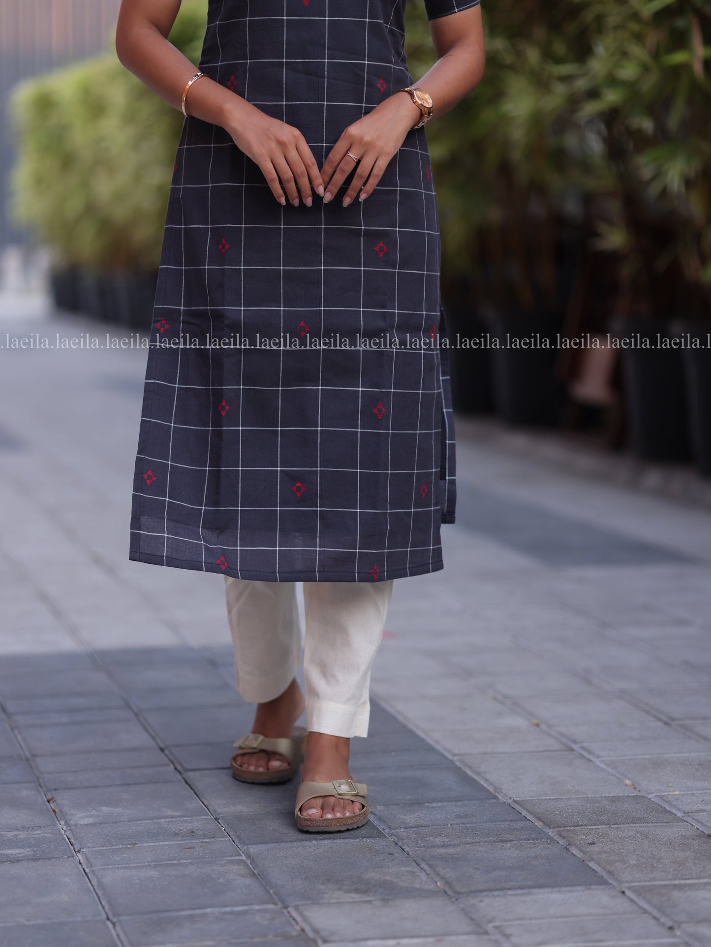 Studio Dark grey top & half white pant set