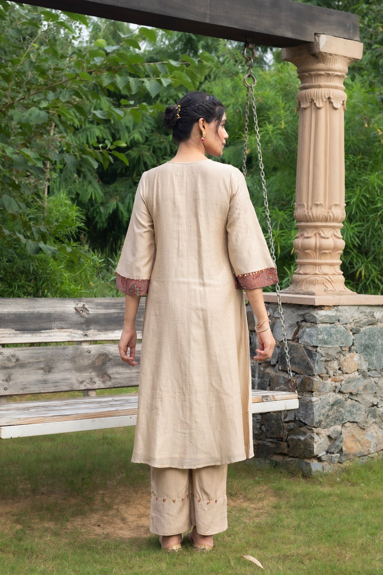 ANU NAIRA CHANDHERI KURTA
