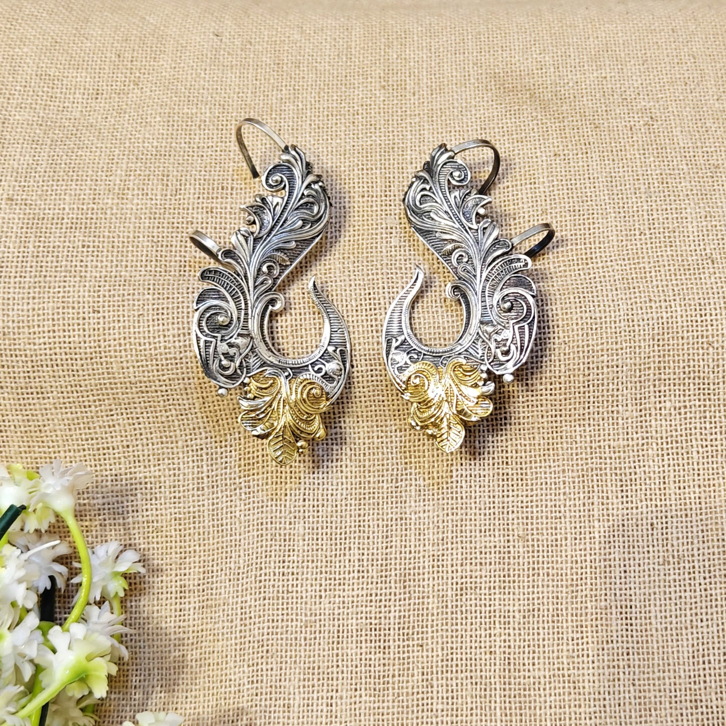 Oxidised Earcuff