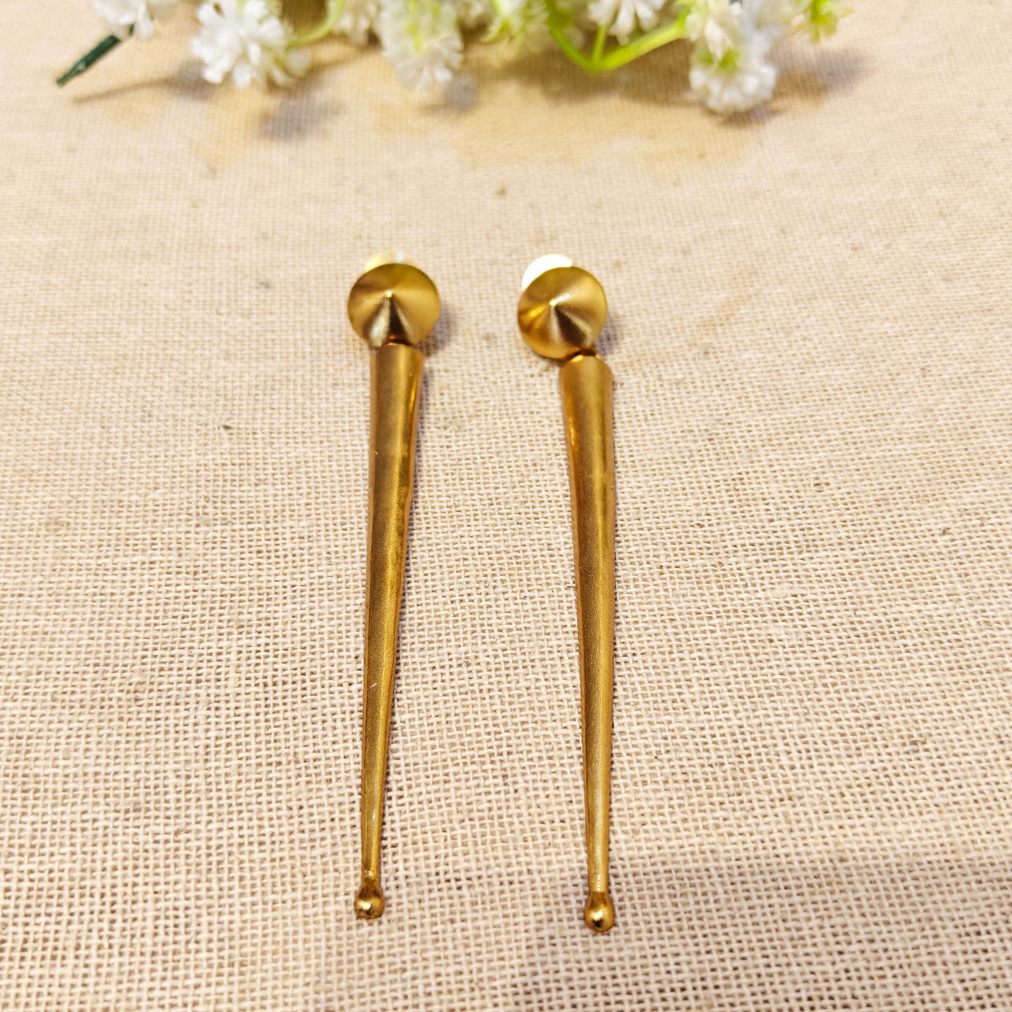 Tender Silver Look Alike Oxidized Earring