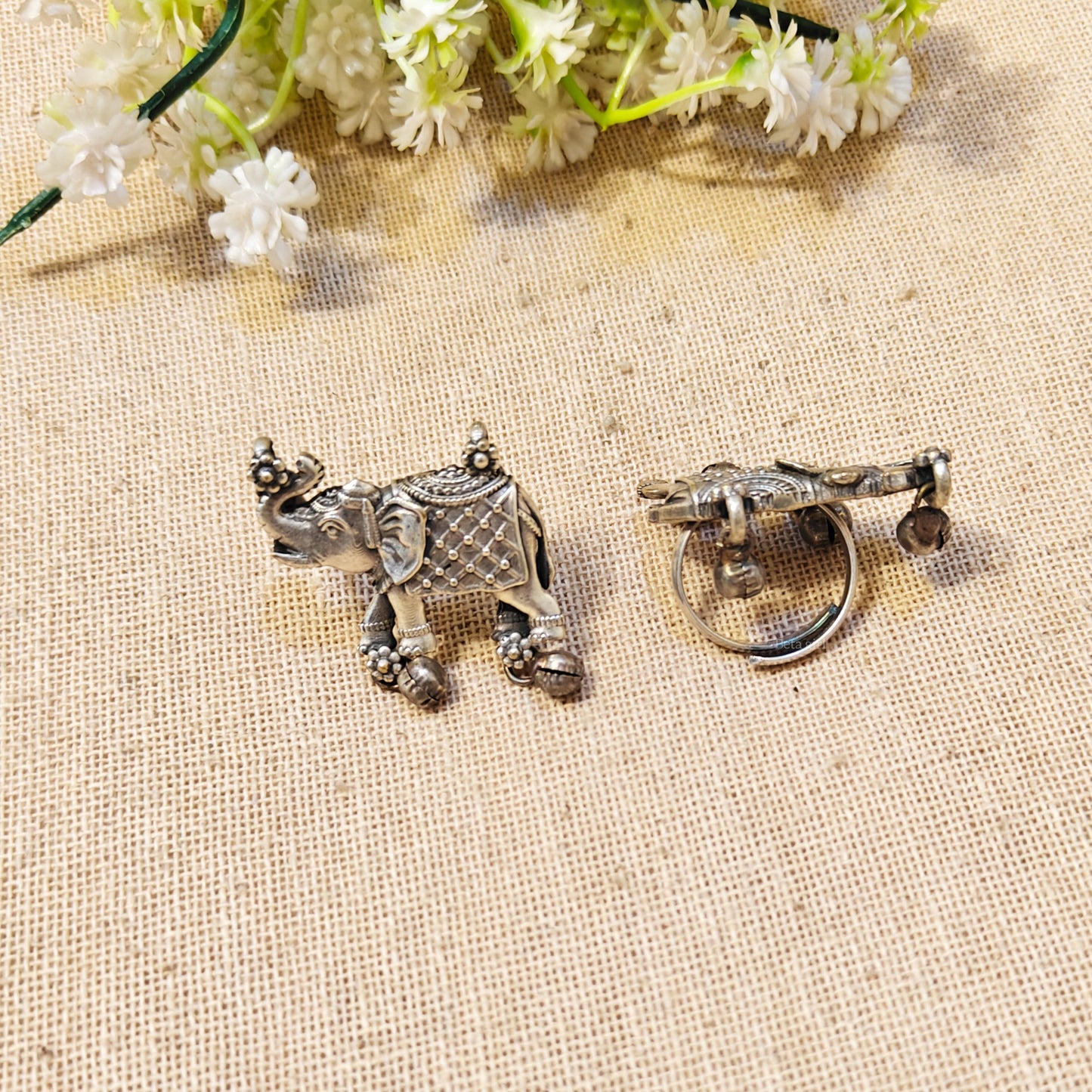 Evara Silver Look Alike Oxidized Ring