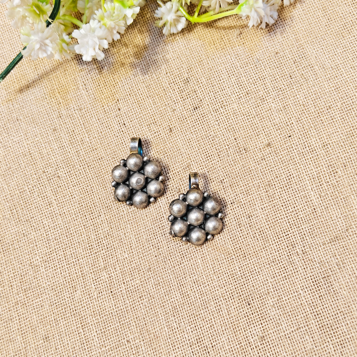 Doots Silver Look Alike Earcuff