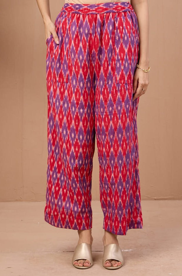 Maati Craft comfort fit ankle length narrow pants - red blue ikat