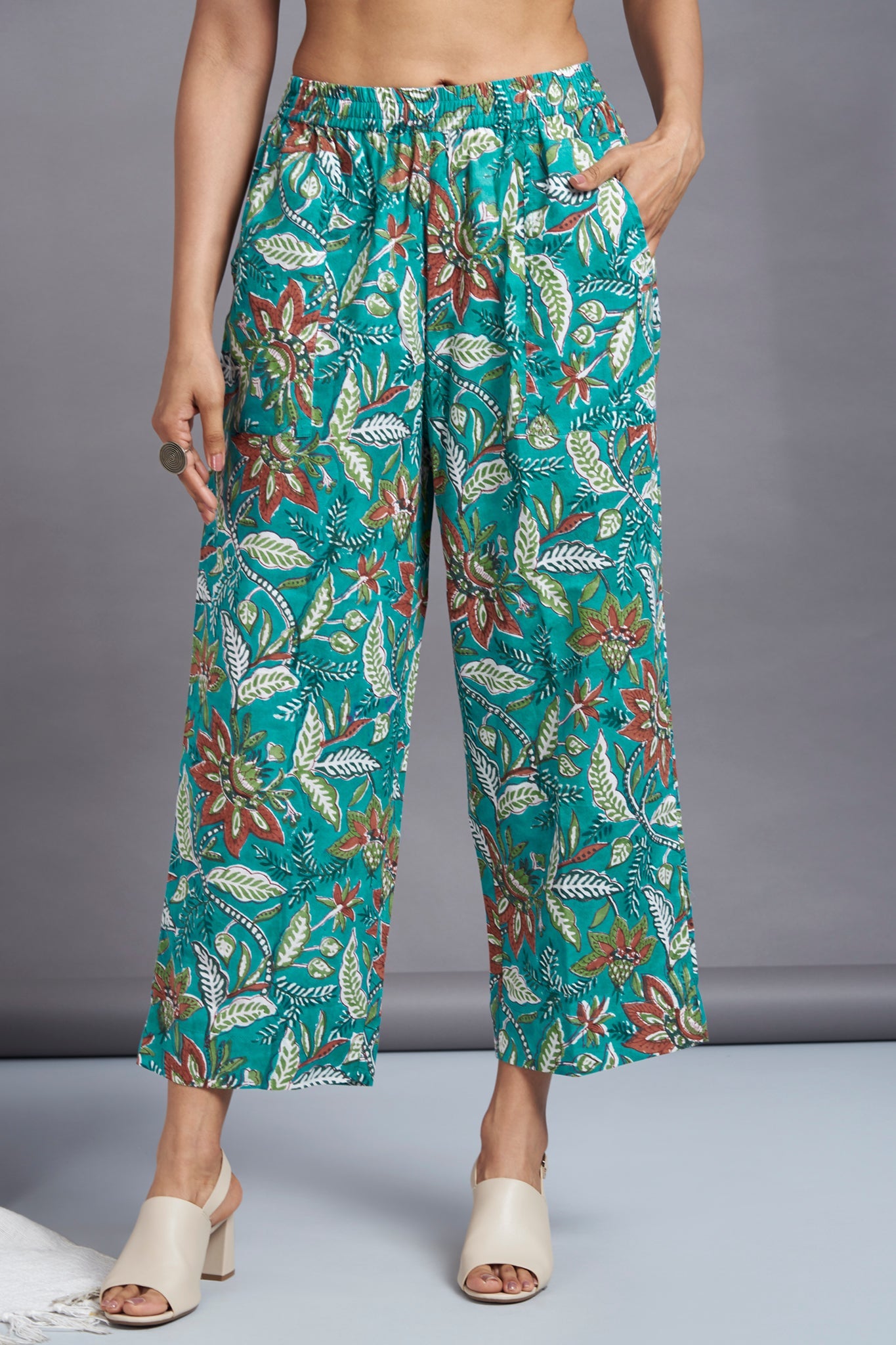 Maati Craft comfort fit cotton pants - spring green & floral
