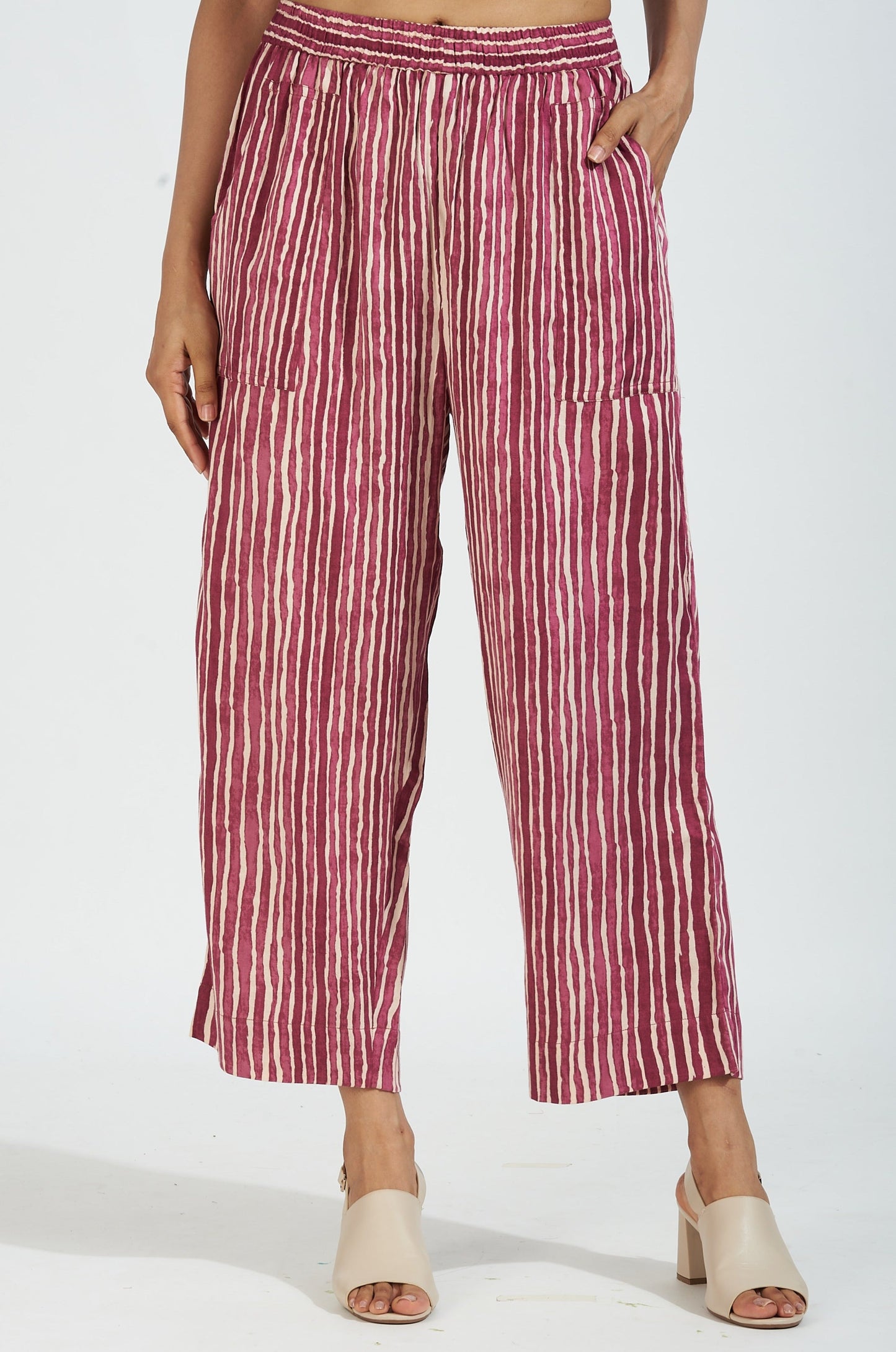 Maati Craft comfort fit cotton pants - magenta lines