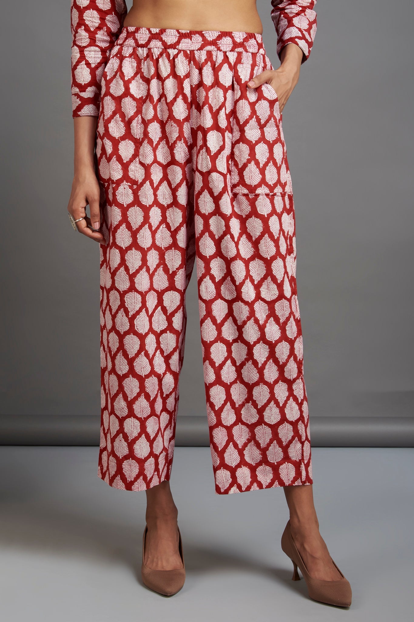 Maati Craft comfort fit cotton pants - red & leaf
