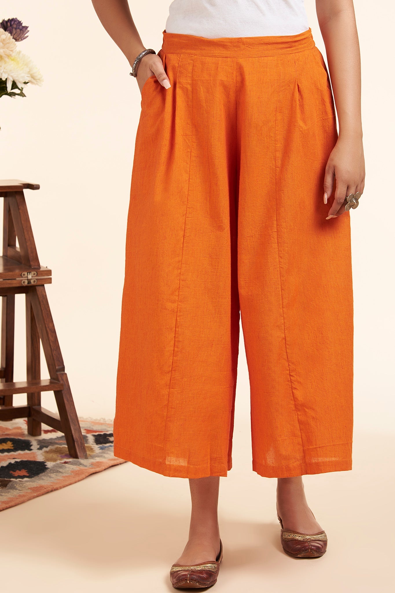 Maati Craft box pleated culotte - orange