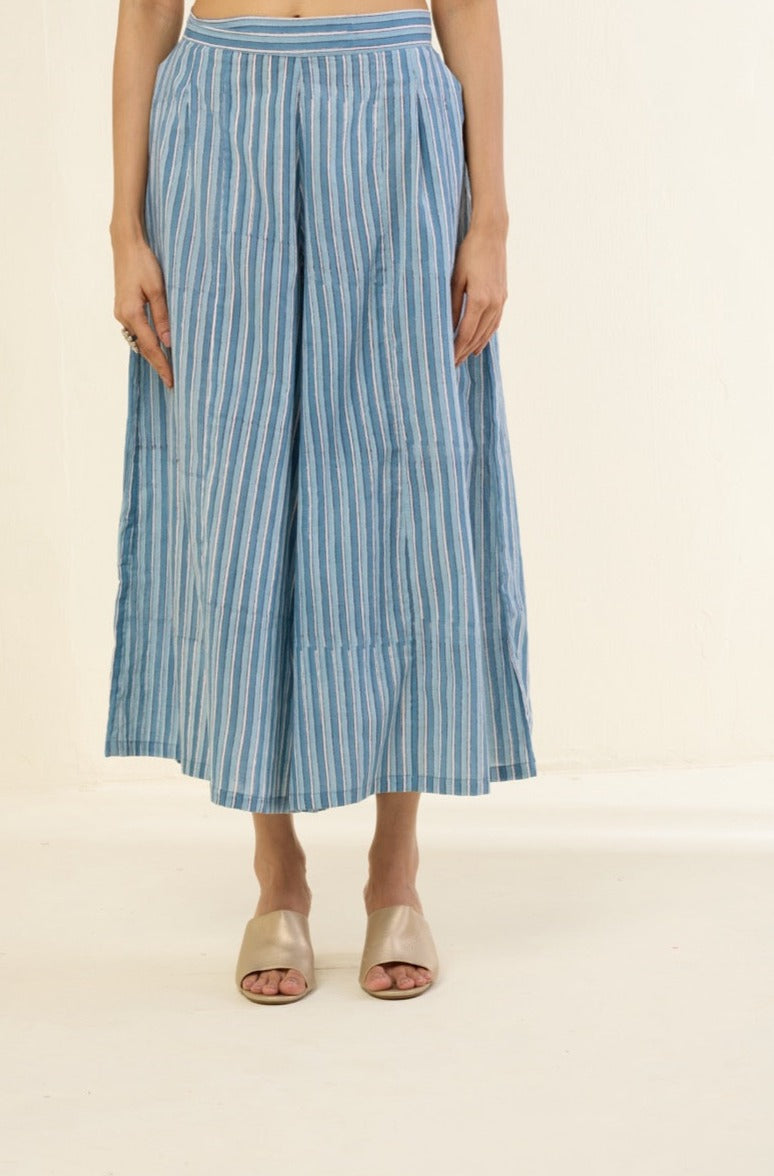 Maati Craft box pleated culotte - blue grey printed stripes