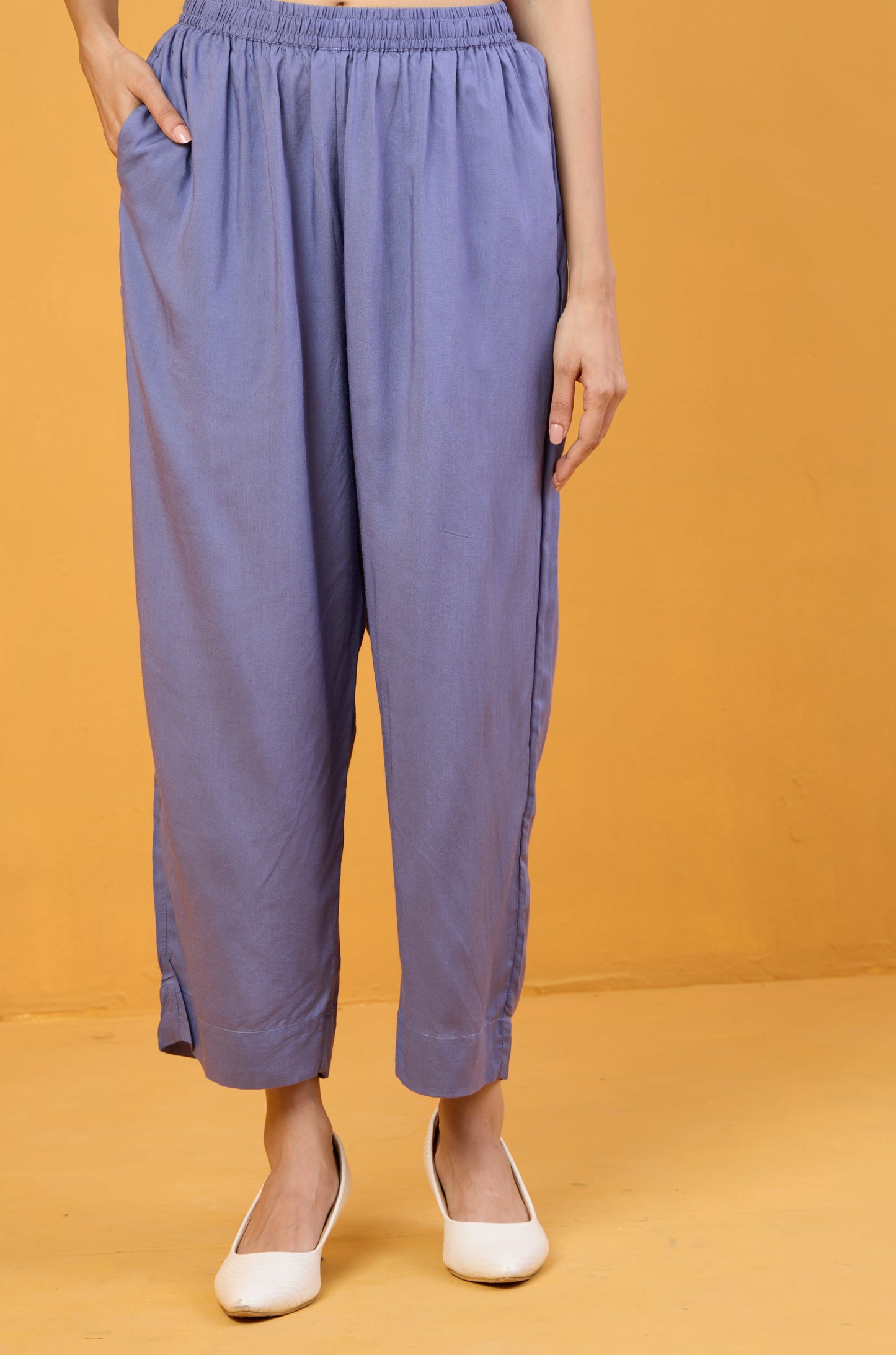 Maati Craft comfort fit cotton pants - lavender modal
