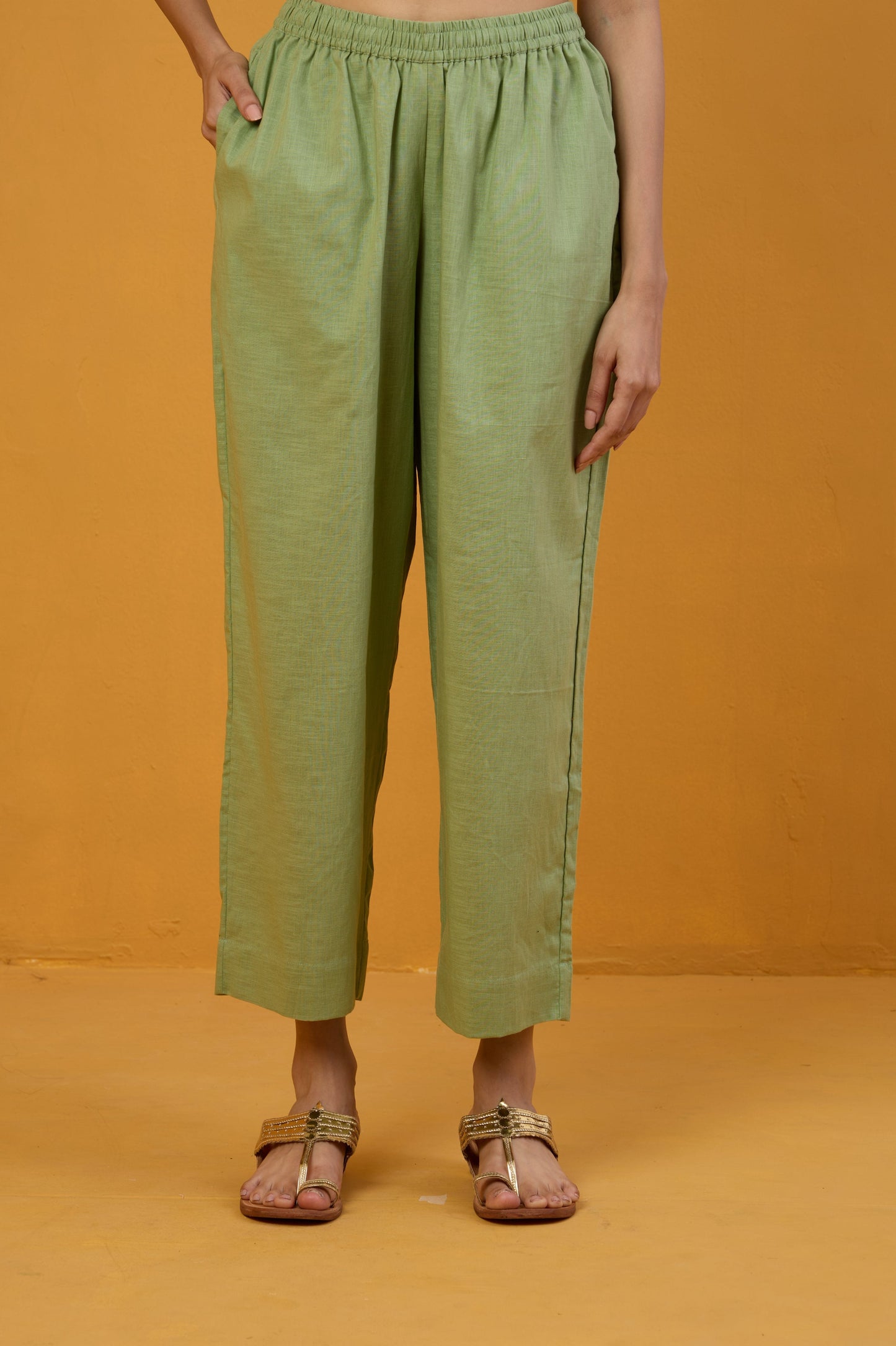 Maati Craft comfort fit narrow pants - leaf green slub cotton
