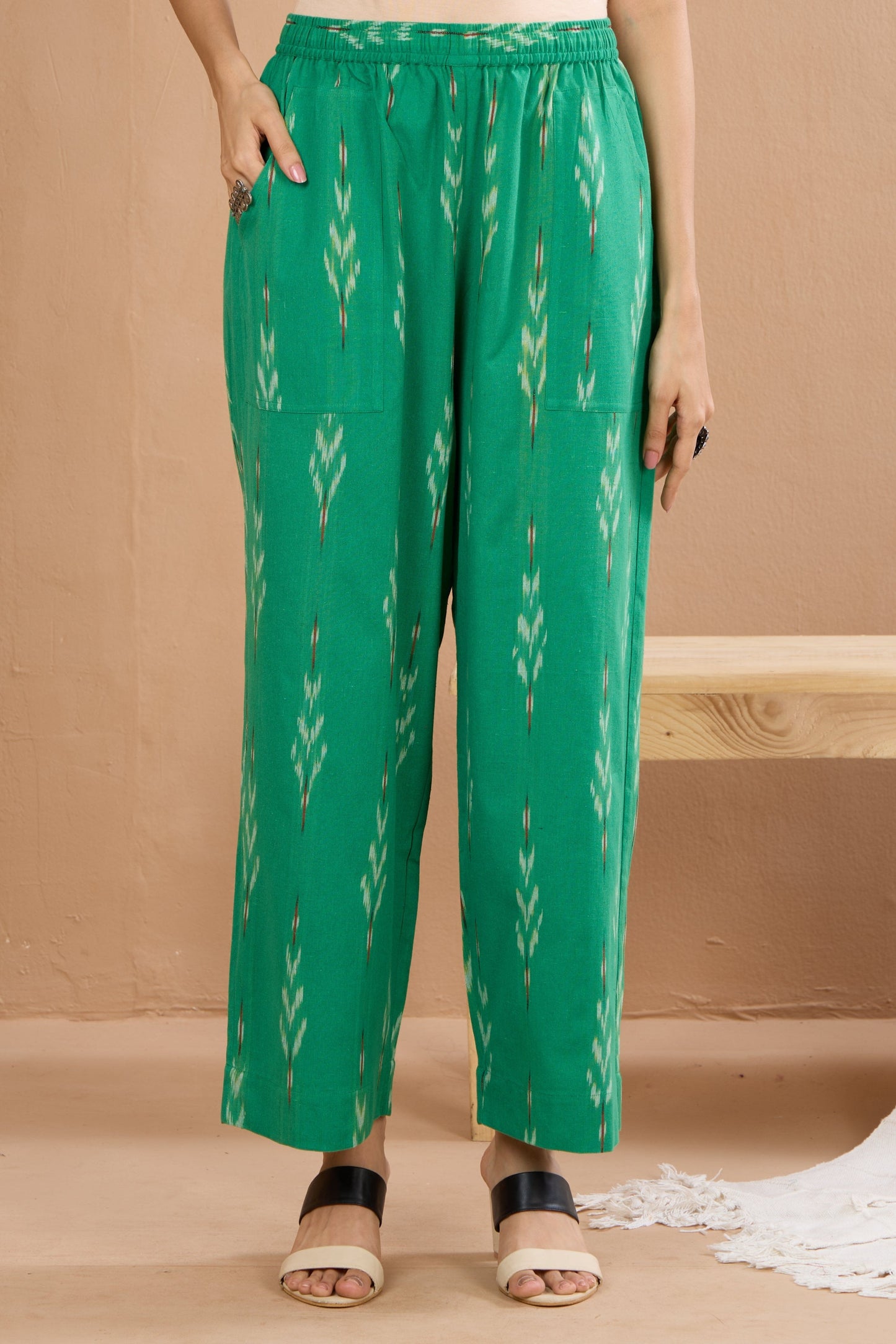 Maati Craft comfort fit pants - green ikat pants