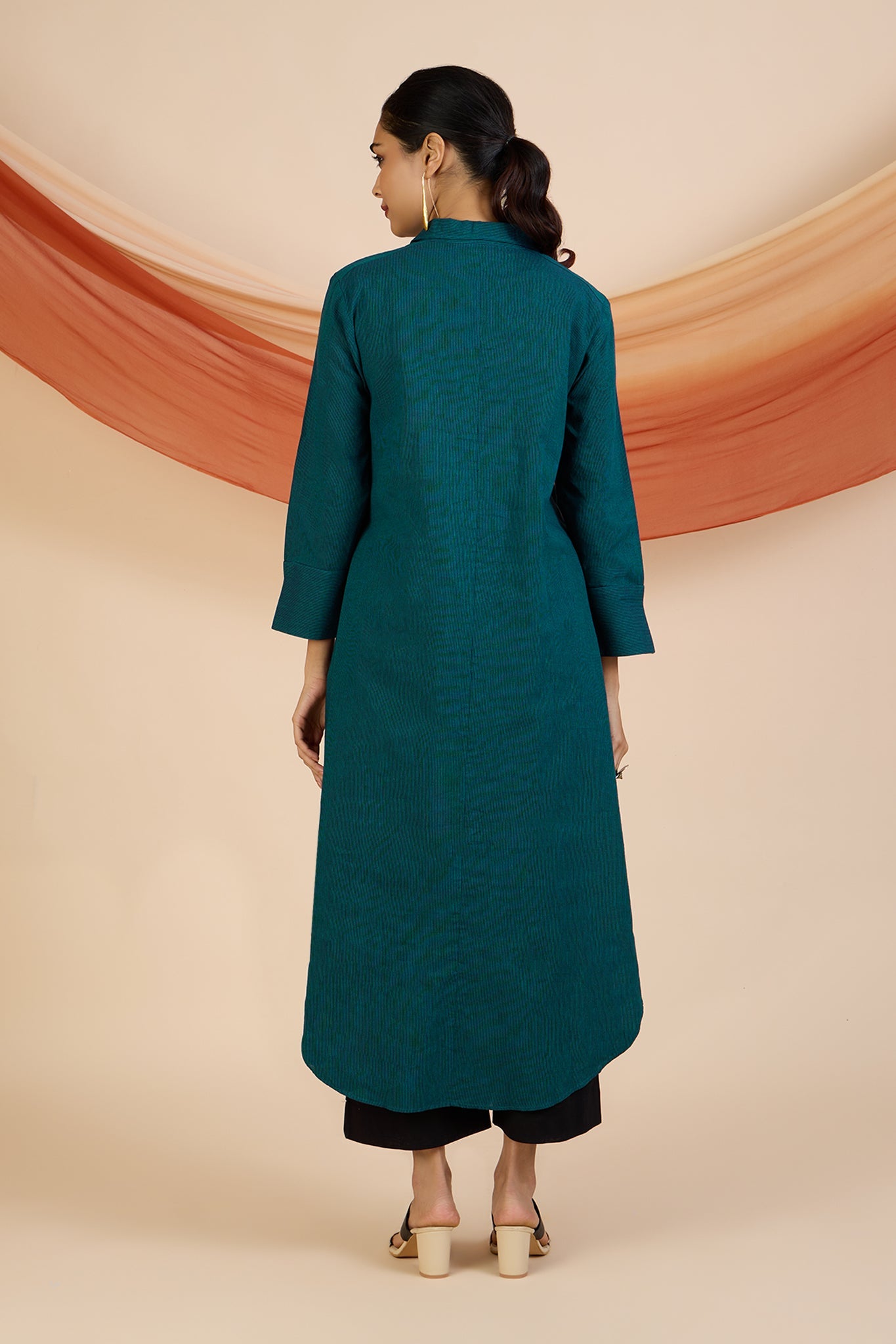 Maati Craft Azure Feather Lines Long Shirt Dress