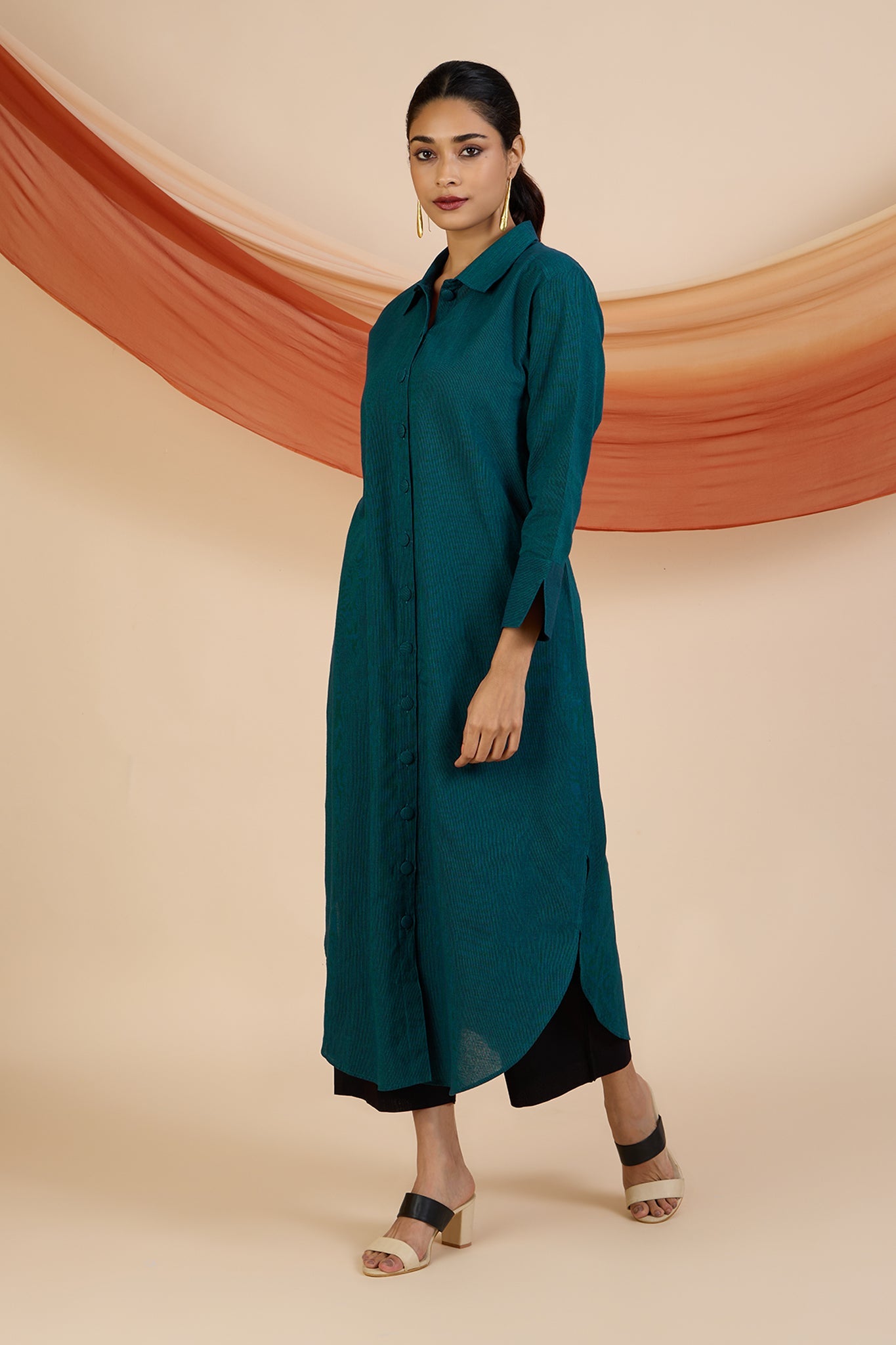 Maati Craft Azure Feather Lines Long Shirt Dress