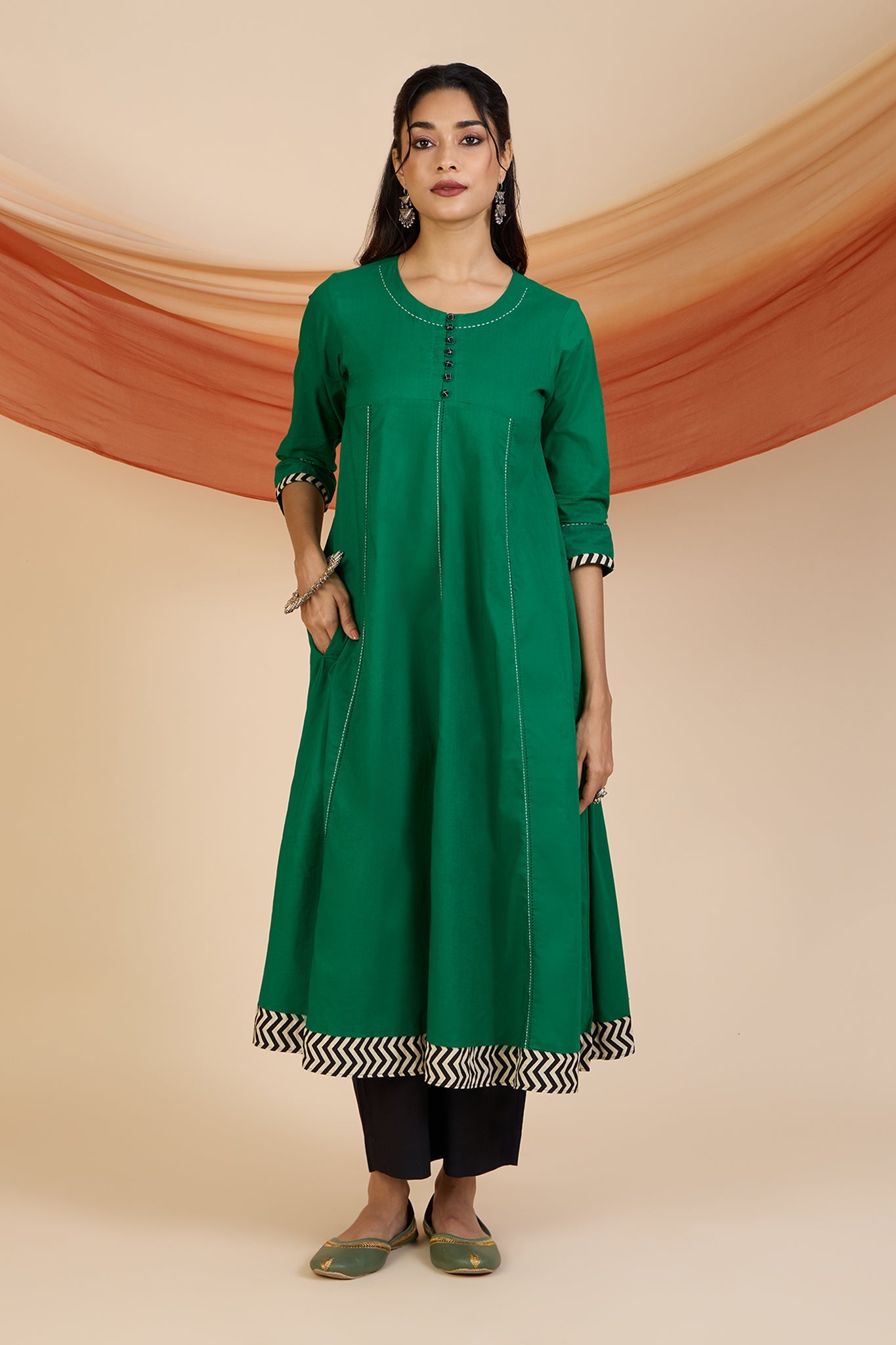 Maati Craft Emerald Glow Elegant Long Anarkali
