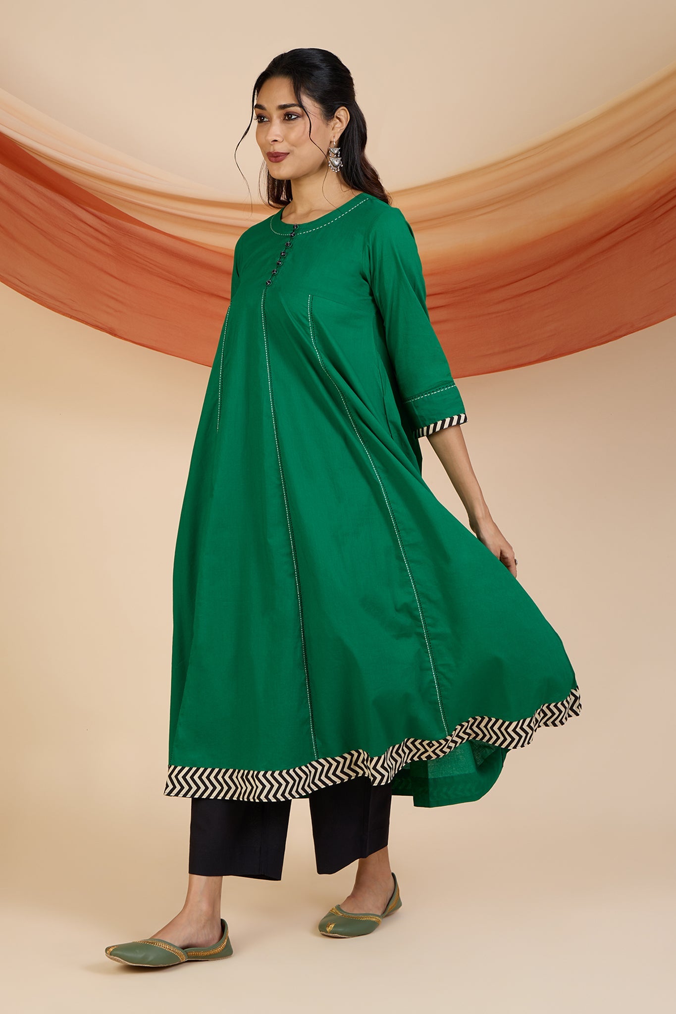 Maati Craft Emerald Glow Elegant Long Anarkali