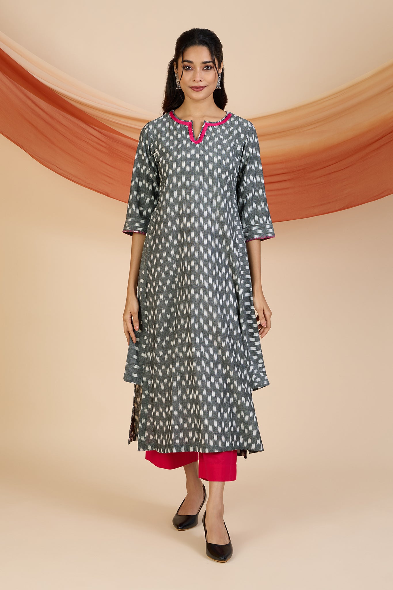 Maati Craft Ash Rose Sprinkle Ikat Long Kurta with Side Twist