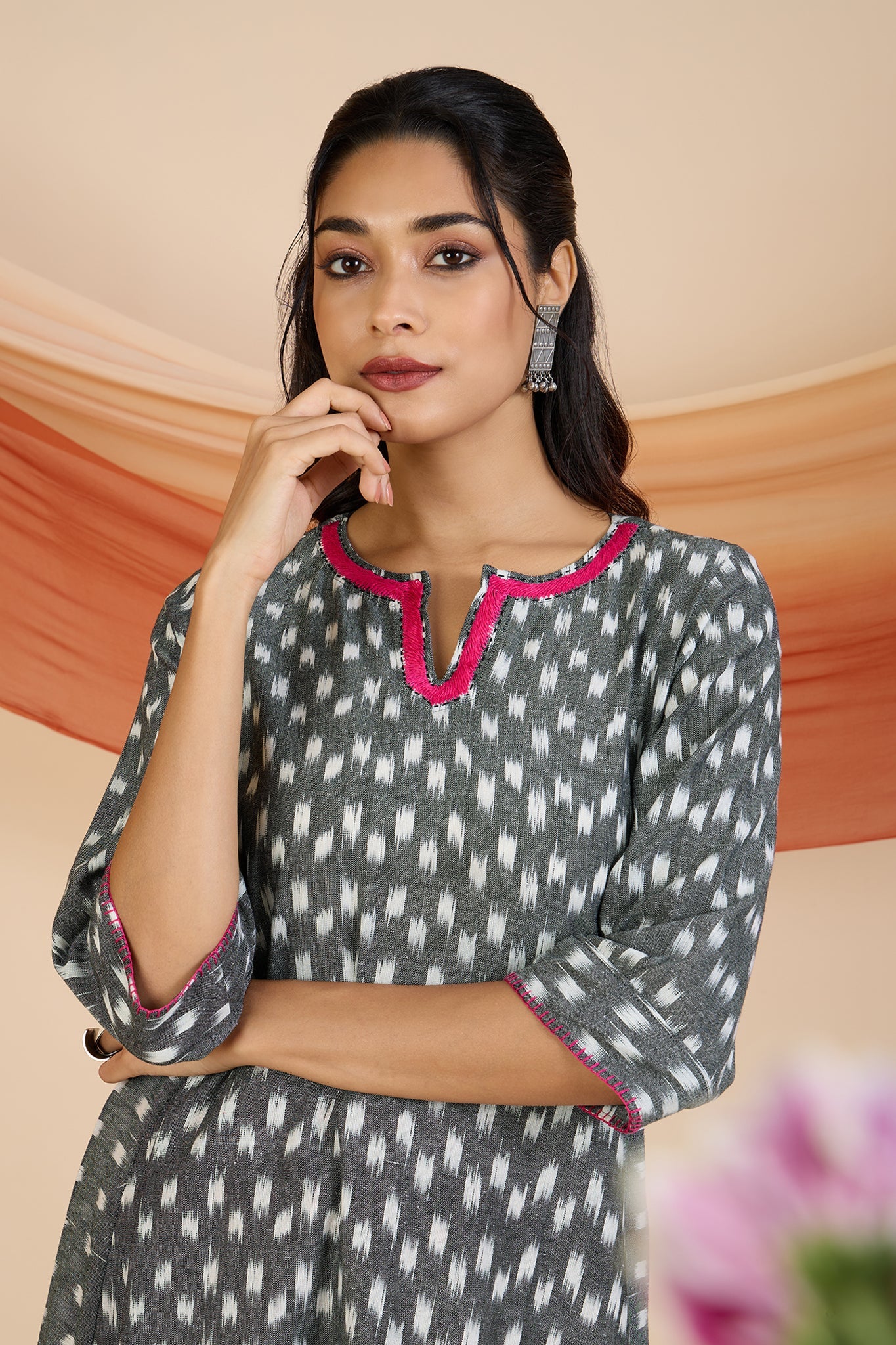 Maati Craft Ash Rose Sprinkle Ikat Long Kurta with Side Twist