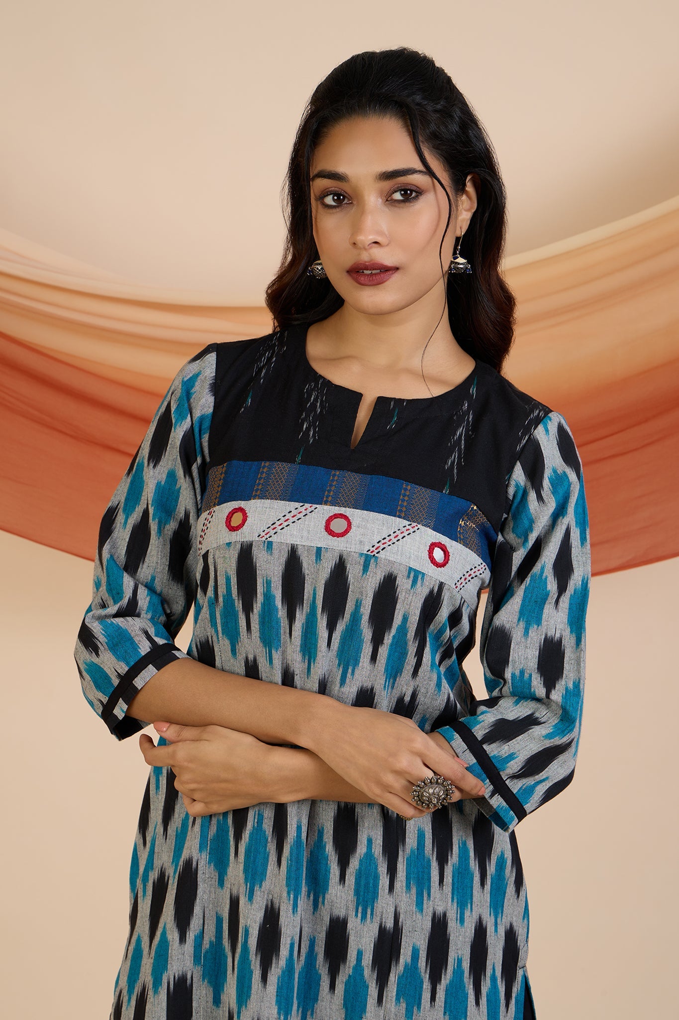 Maati Craft Ink-Dusted Sky Long Kurta With Slit