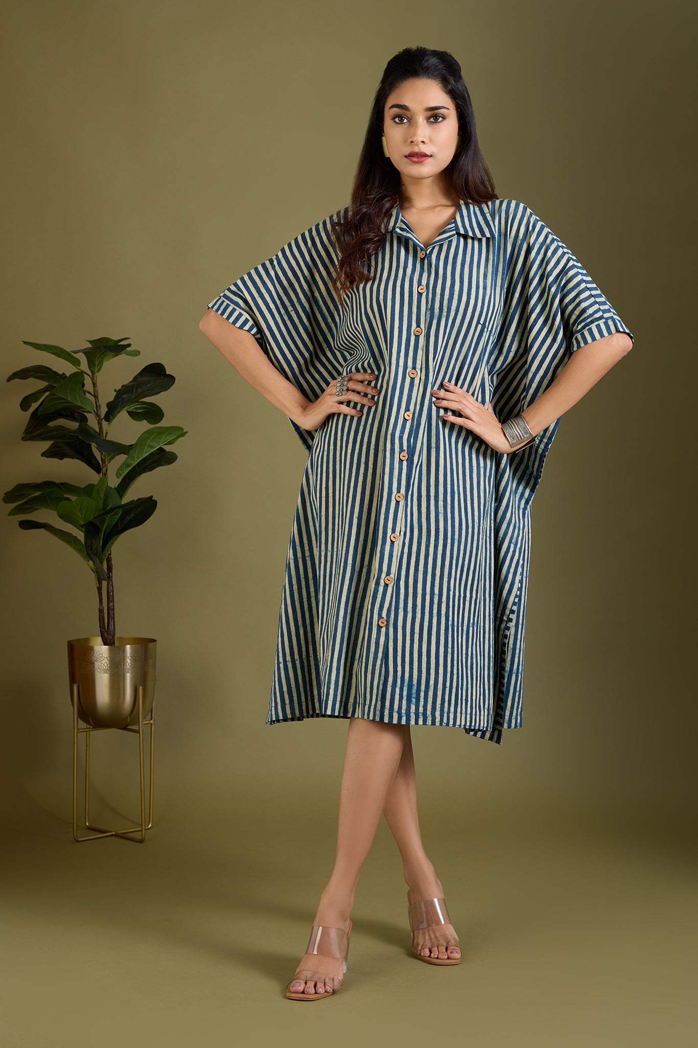 Maati Craft Sapphire Waves Button Down Kaftan Tunic